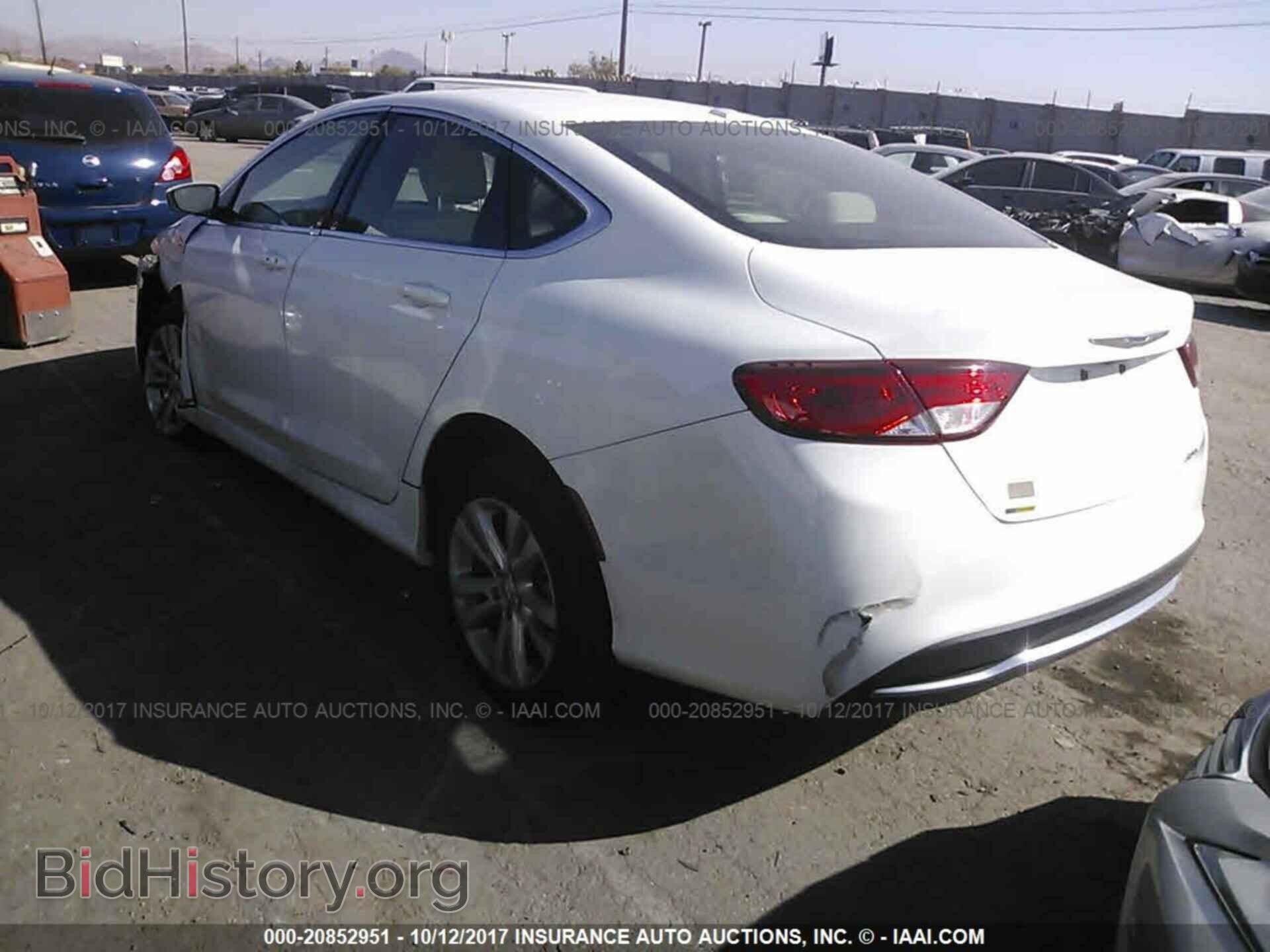2015 Chrysler 200 - VIN: 1C3CCCAB2FN674544 - Photo 3