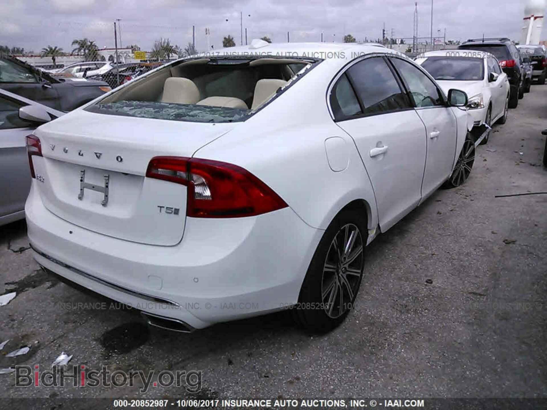 2017 Volvo S60 - VIN: LYV402HK2HB137264 - Фото 4