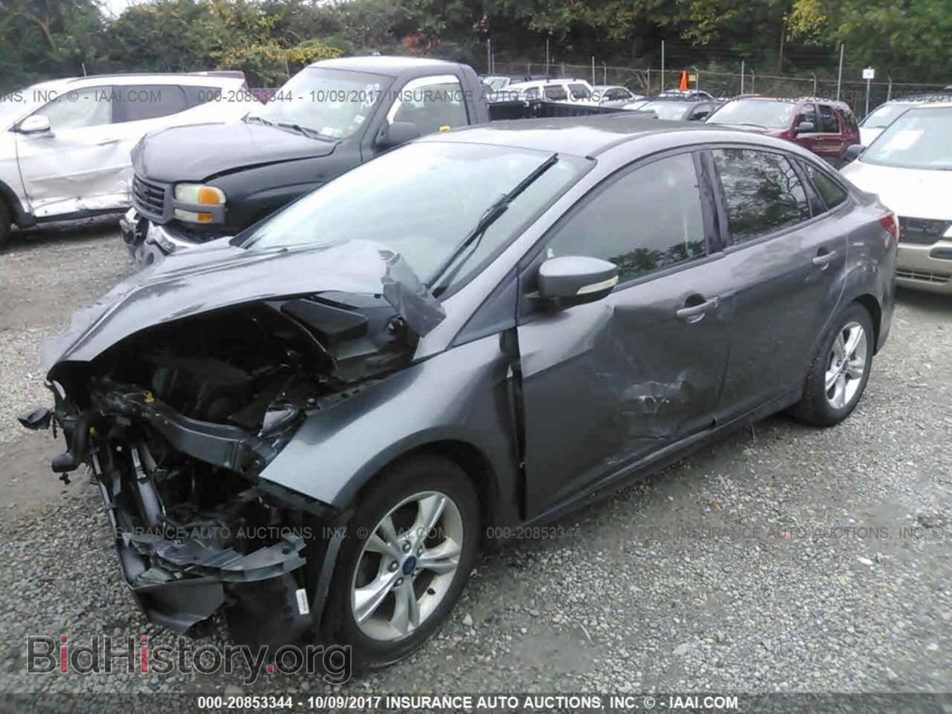 2013 Ford Focus - VIN: 1FADP3F21DL315472 - Фото 2