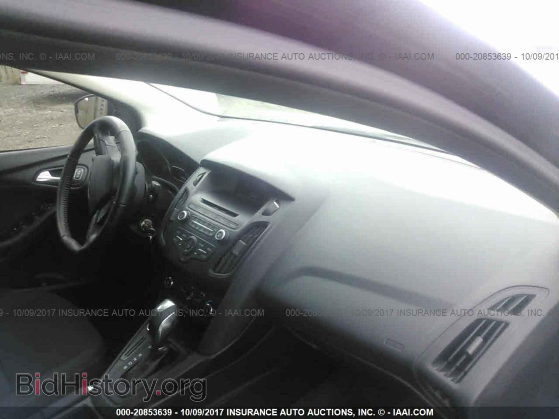 2016 Ford Focus - VIN: 1FADP3F23GL232954 - Фото 5