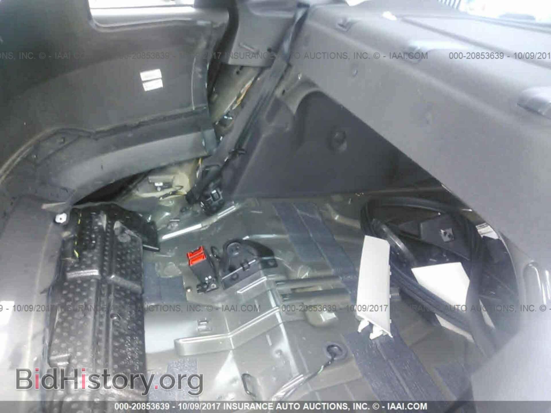 2016 Ford Focus - VIN: 1FADP3F23GL232954 - Фото 8