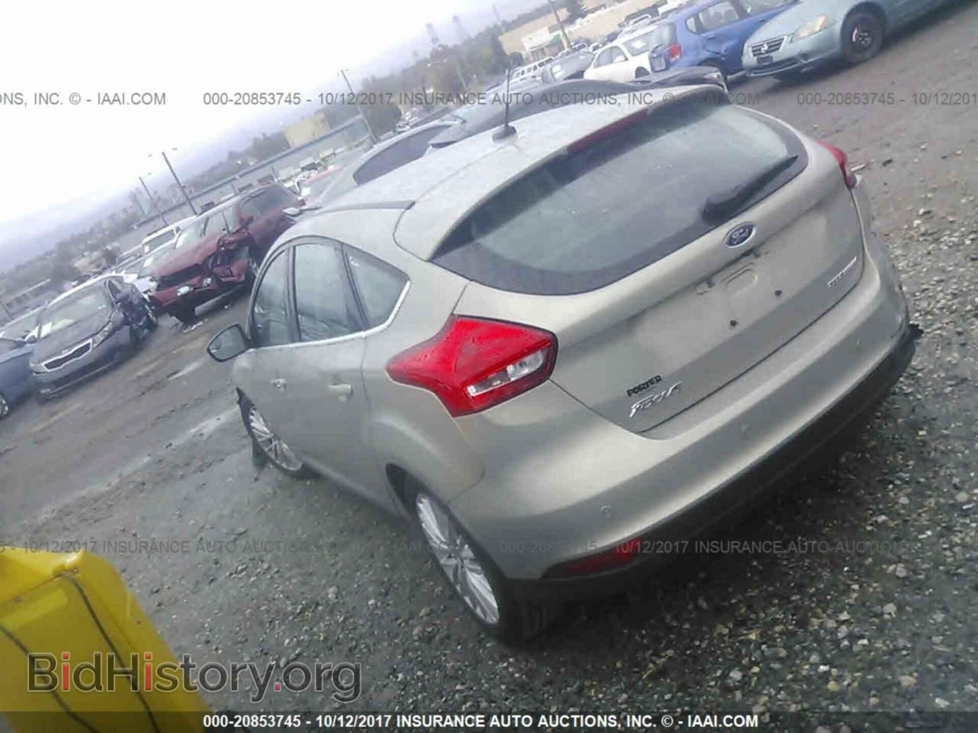 2015 Ford Focus - VIN: 1FADP3N25FL333039 - Фото 3