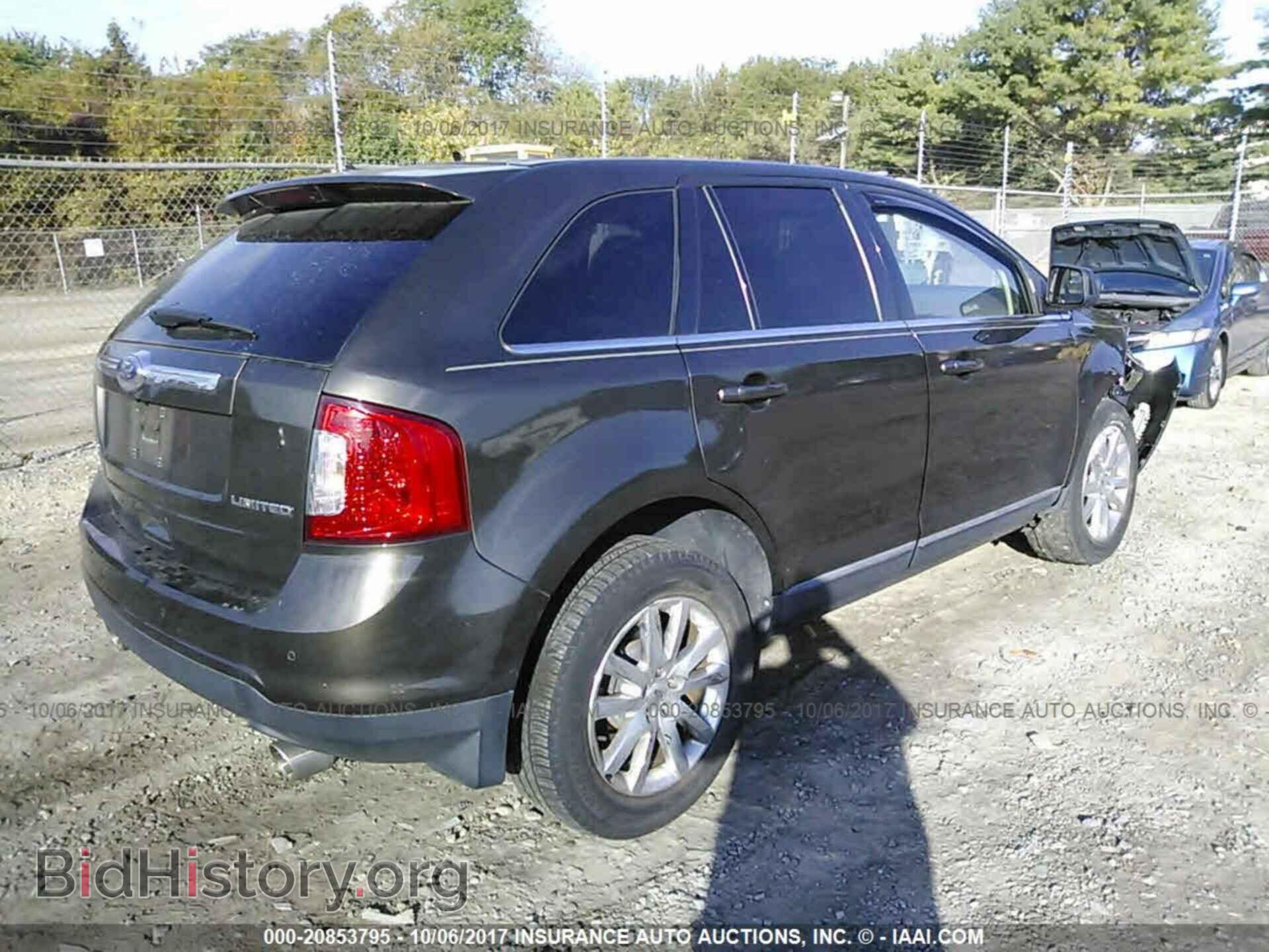 2011 Ford Edge - VIN: 2FMDK3KC2BBA18095 - Photo 4