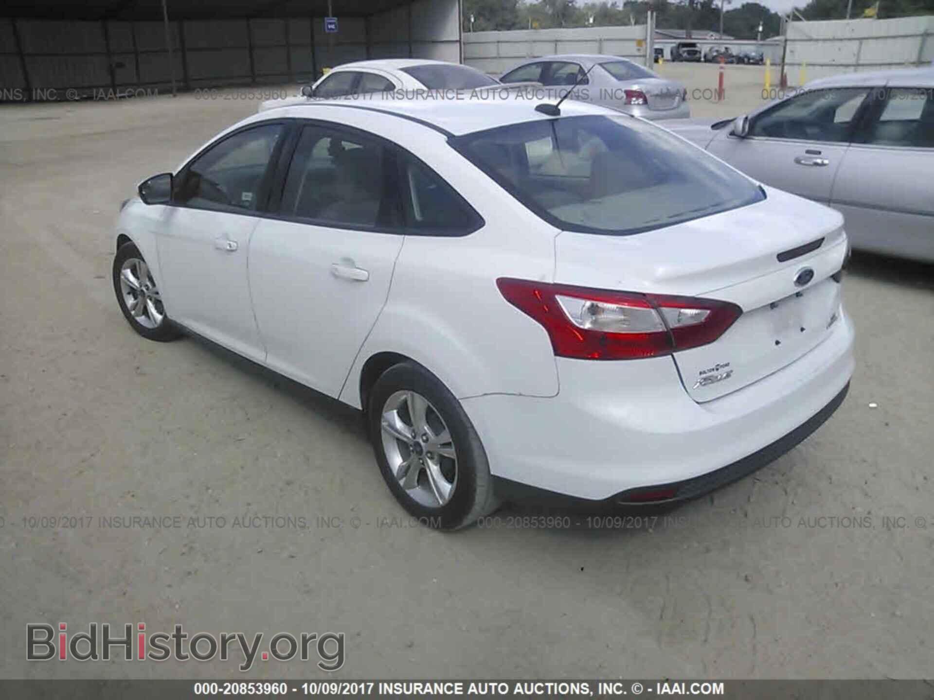2013 Ford Focus - VIN: 1FADP3F25DL129563 - Photo 3