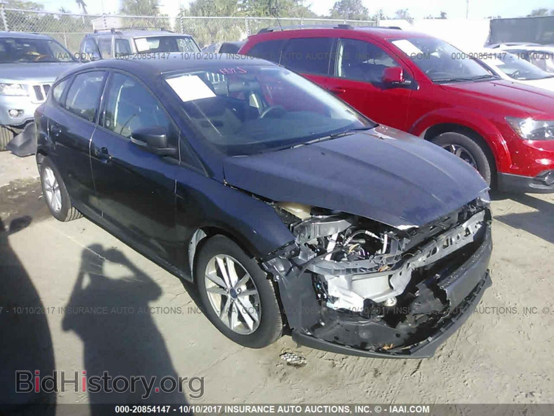 Photo 1FADP3K22HL225906 - Ford Focus 2017