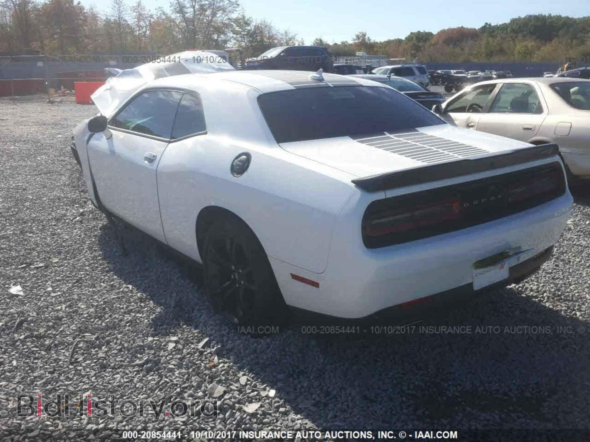 2017 Dodge Challenger - VIN: 2C3CDZAG8HH640843 - Photo 3