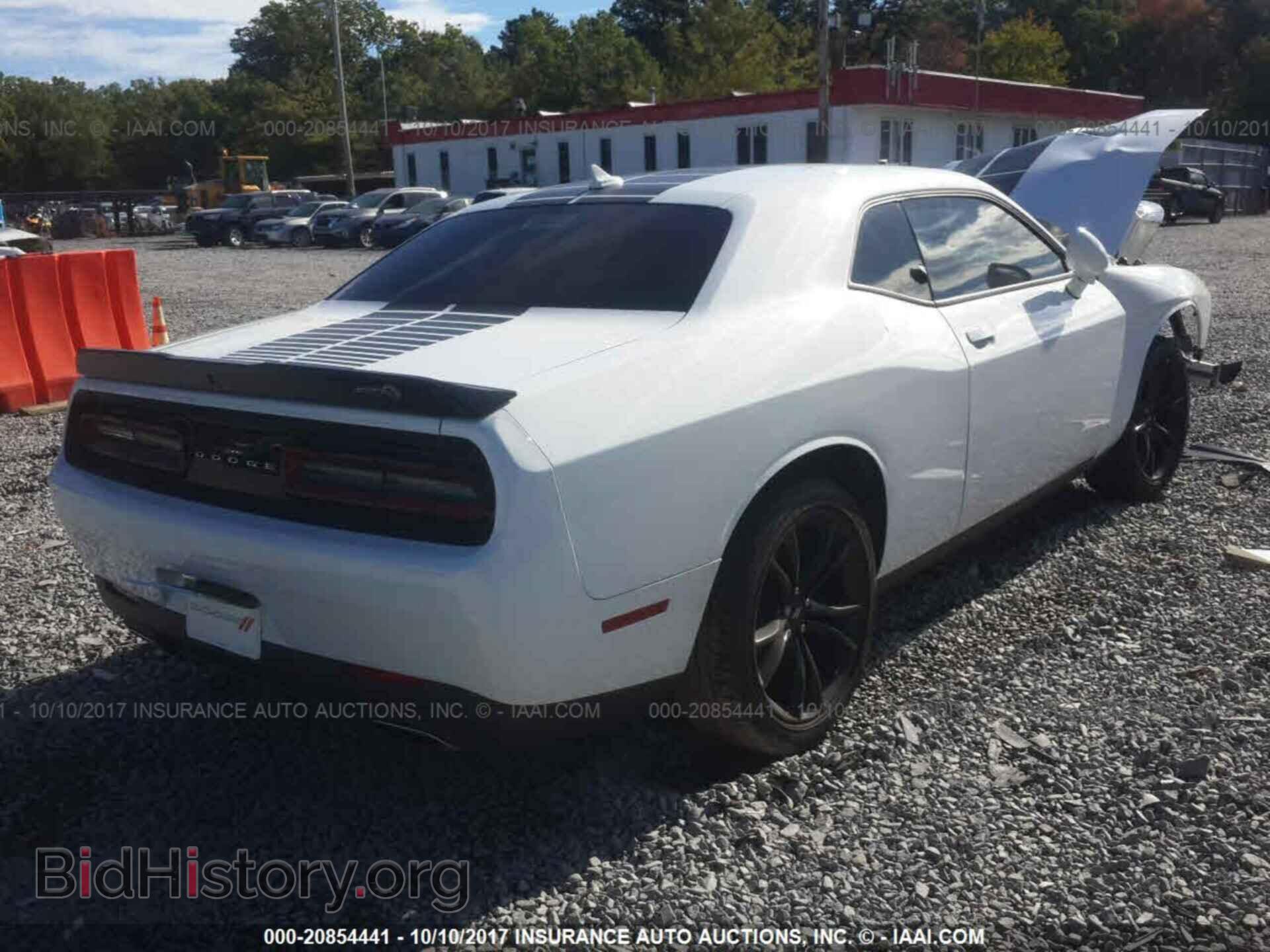 2017 Dodge Challenger - VIN: 2C3CDZAG8HH640843 - Photo 4