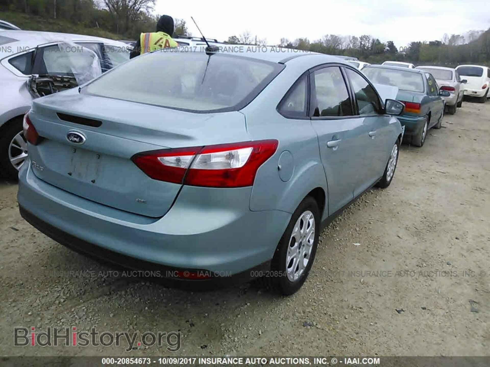 2012 Ford Focus - VIN: 1FAHP3F22CL236456 - Фото 4