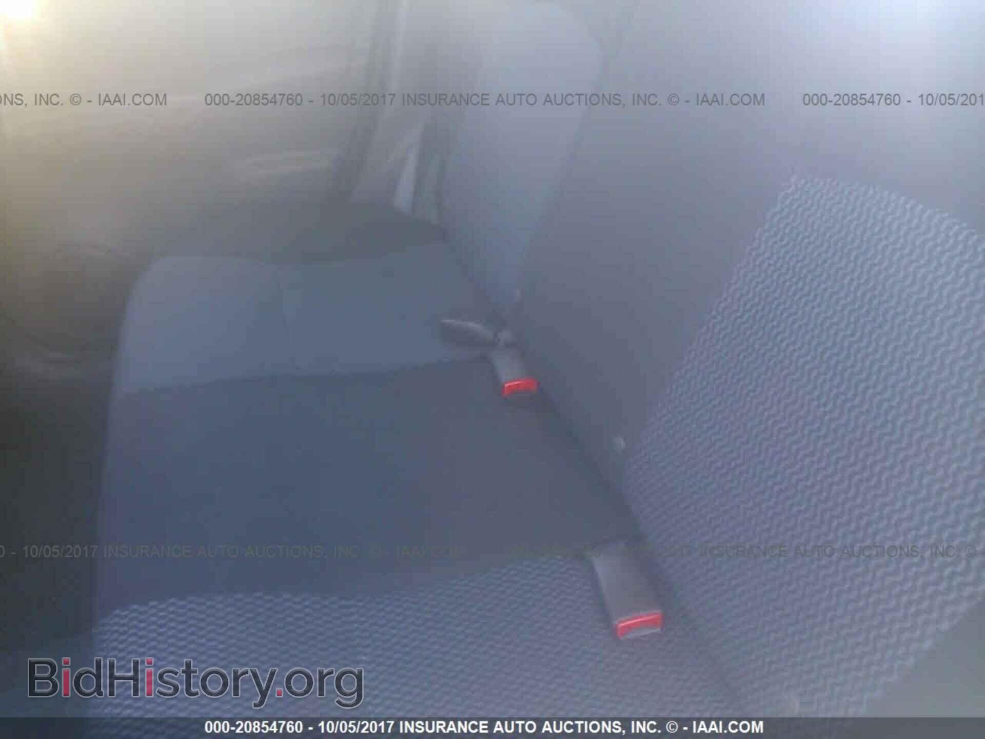 2016 Nissan Versa note - VIN: 3N1CE2CP5GL362036 - Photo 8