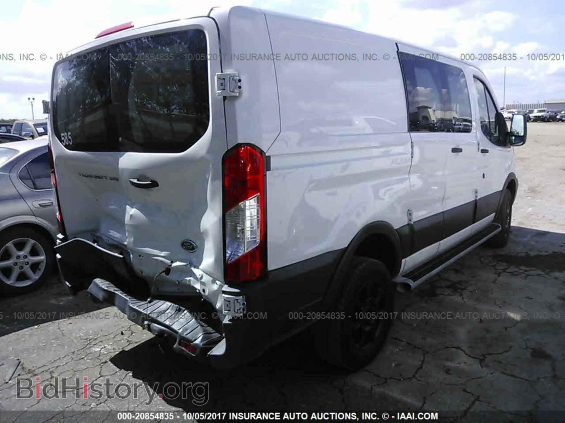 2015 Ford Transit - VIN: 1FTNR1ZM9FKA77910 - Фото 4