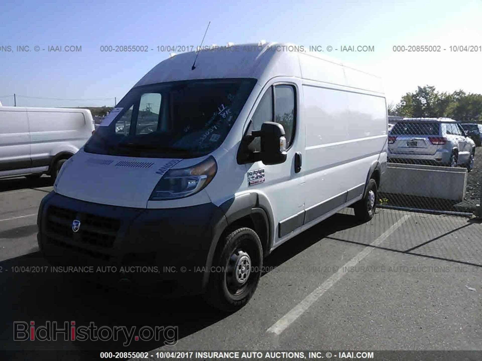 2017 Ram Promaster 2500 - VIN: 3C6TRVDG9HE533059 - Photo 2