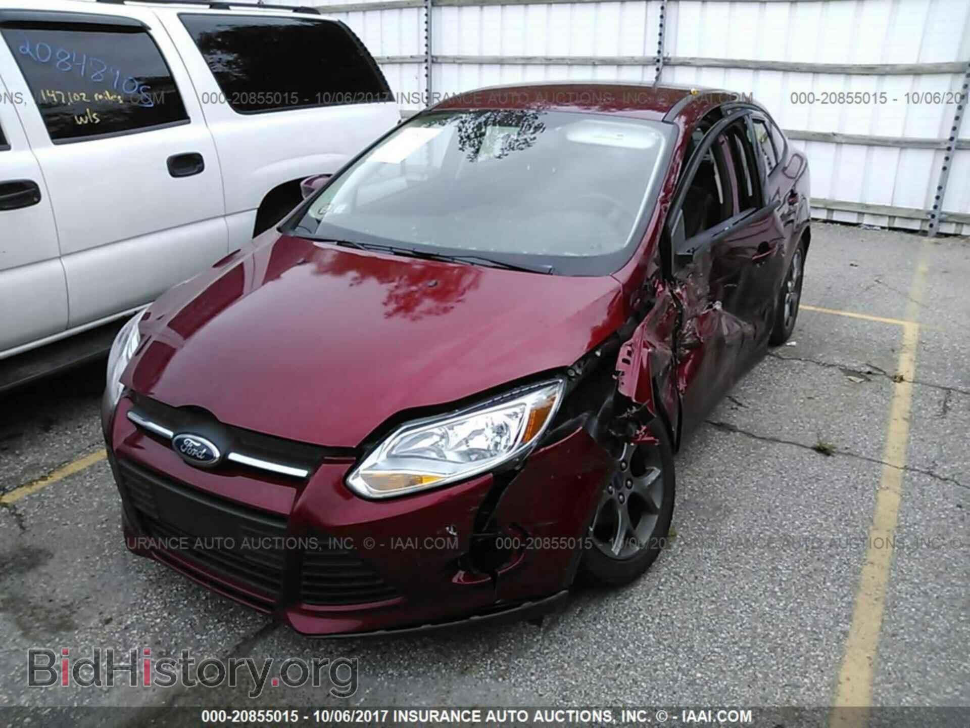 2013 Ford Focus - VIN: 1FADP3F26DL233351 - Photo 2