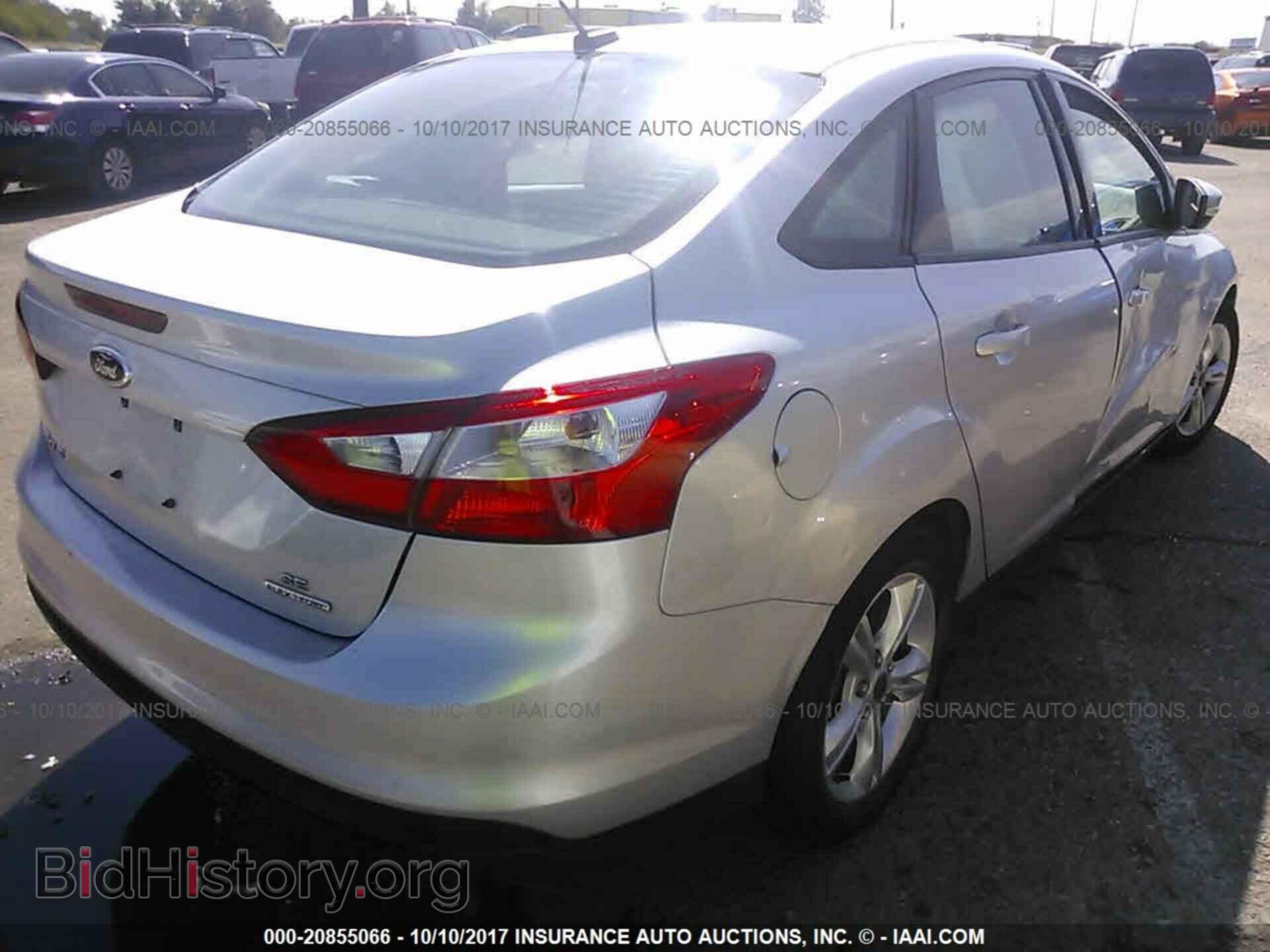 2014 Ford Focus - VIN: 1FADP3F27EL284729 - Фото 4