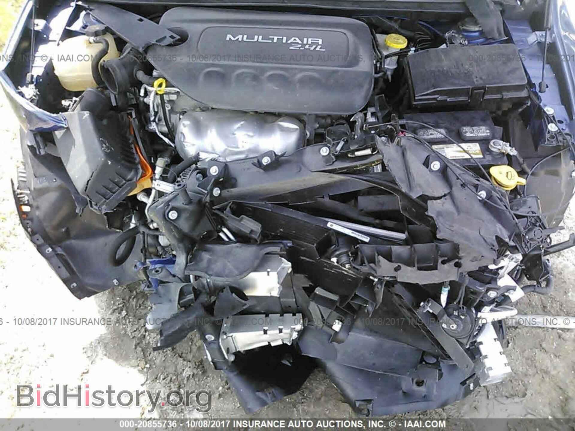 2015 Chrysler 200 - VIN: 1C3CCCAB9FN587739 - Photo 9