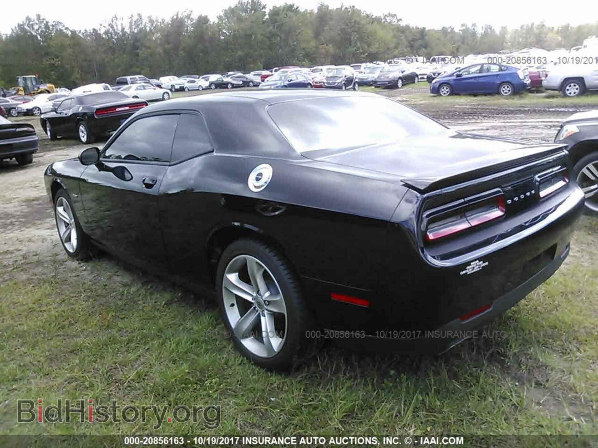 2017 Dodge Challenger - VIN: 2C3CDZBTXHH622632 - Photo 3