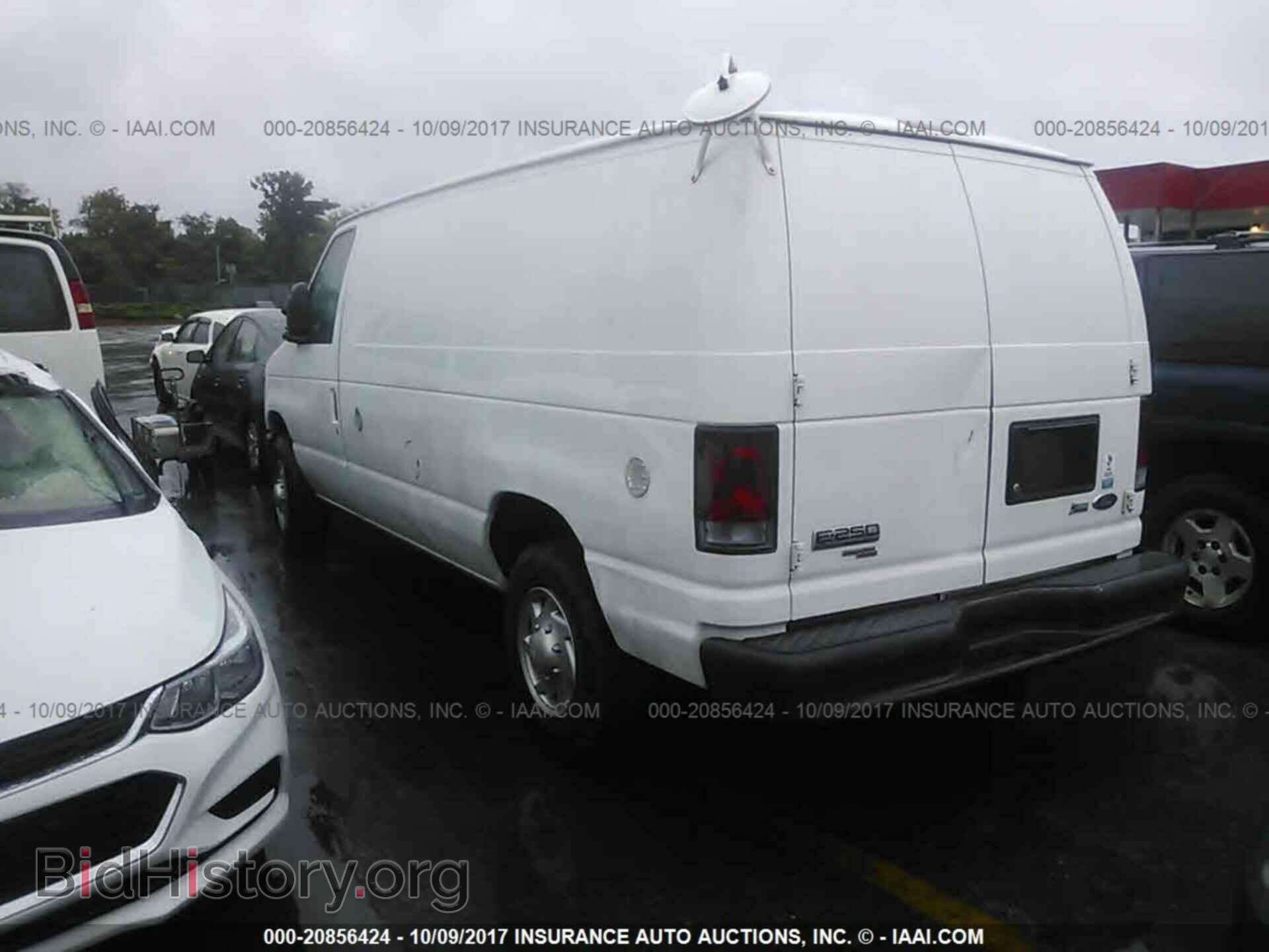 2011 Ford Econoline - VIN: 1FTNE2EL5BDA67484 - Photo 3