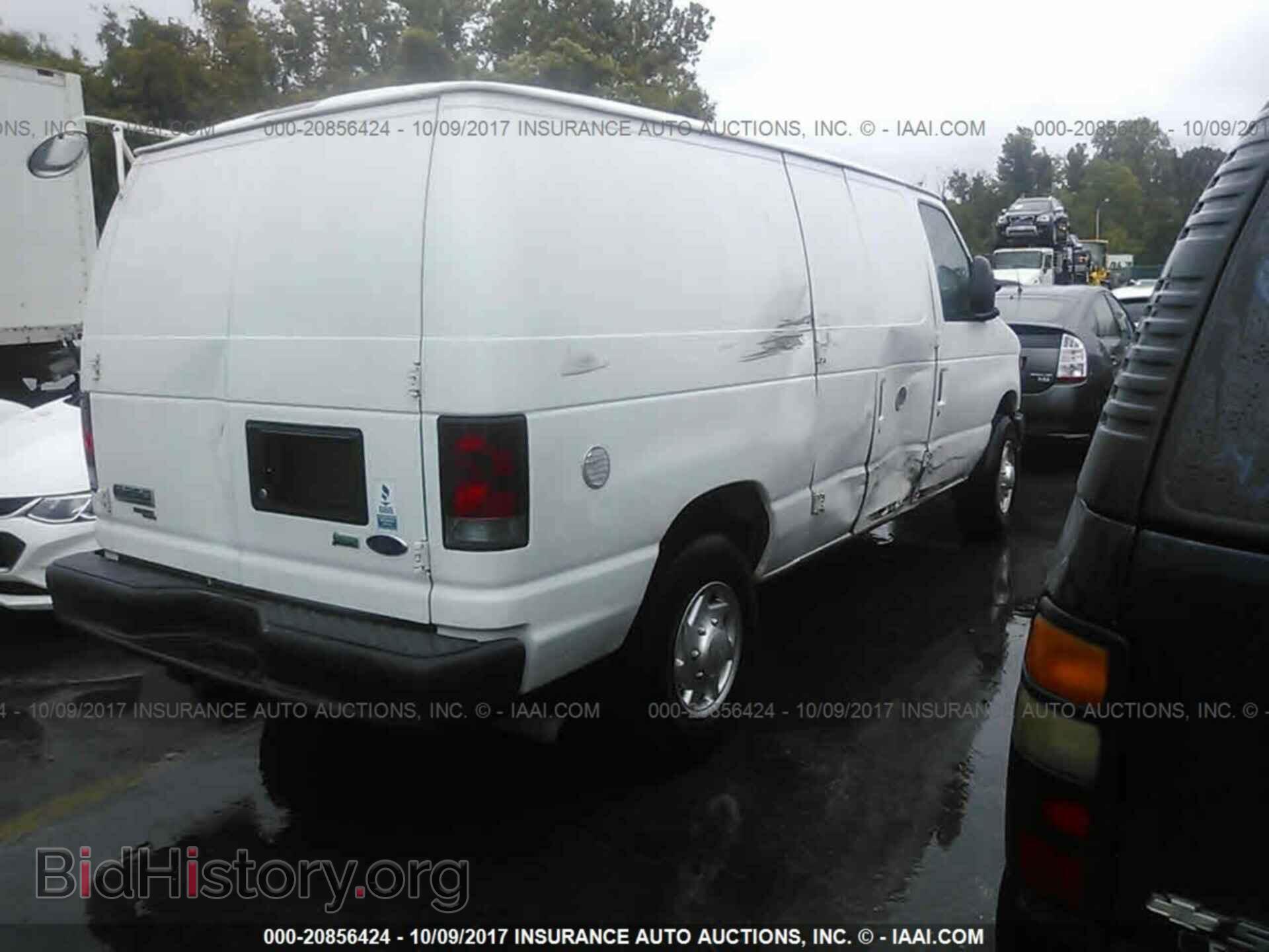 2011 Ford Econoline - VIN: 1FTNE2EL5BDA67484 - Photo 4