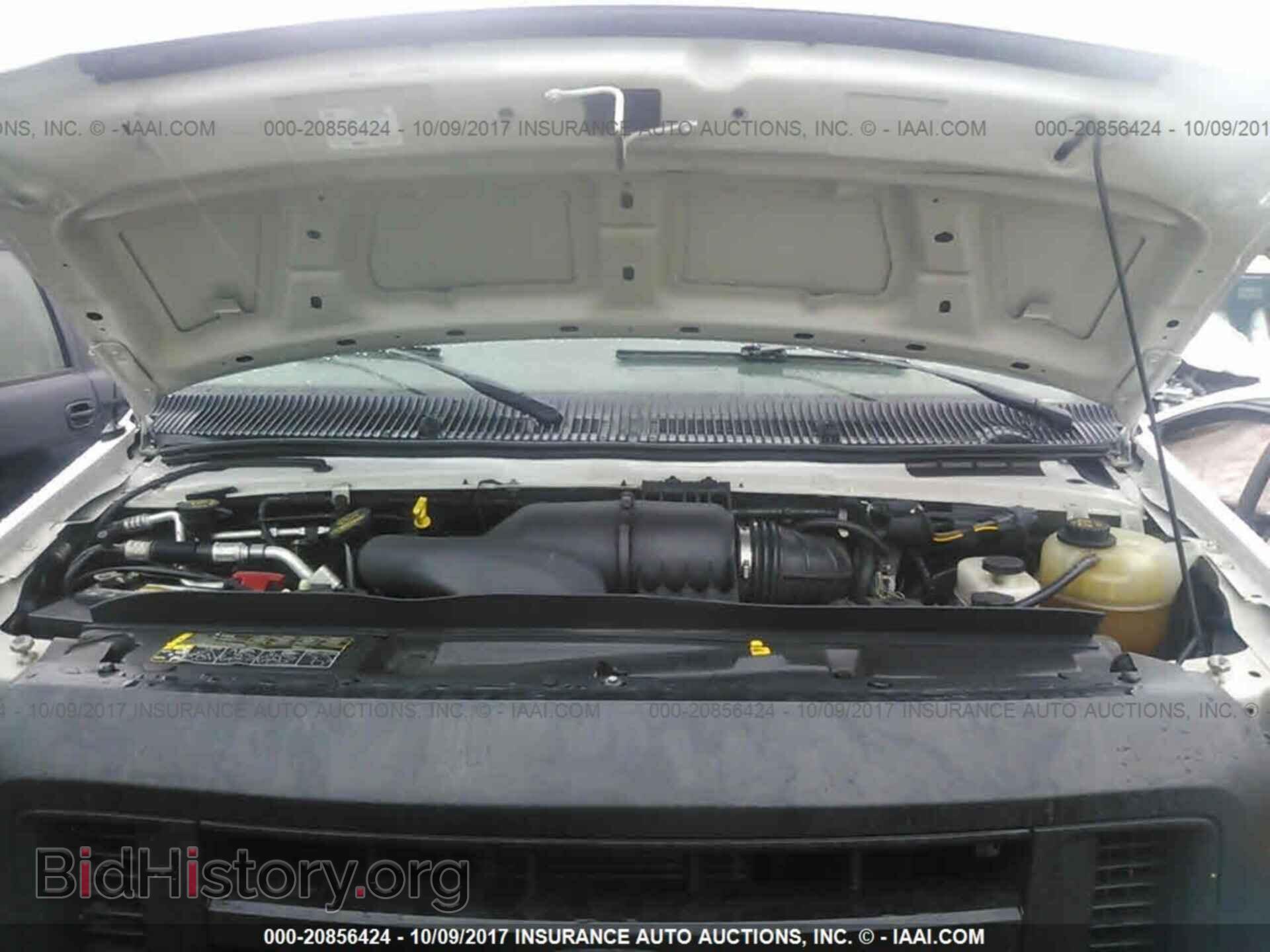 2011 Ford Econoline - VIN: 1FTNE2EL5BDA67484 - Photo 10