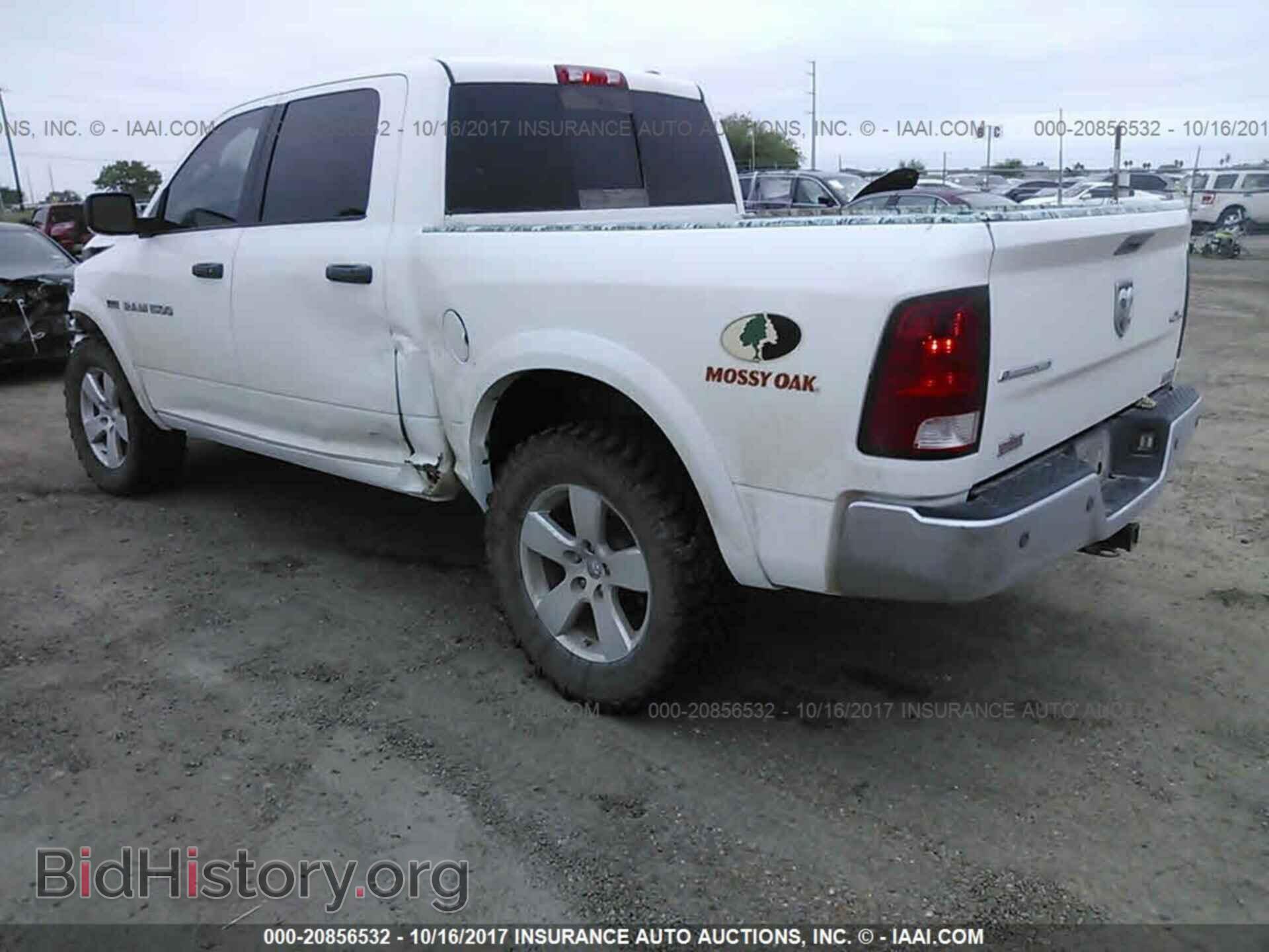 2012 Dodge Ram 1500 - VIN: 1C6RD7LT3CS346232 - Фото 3
