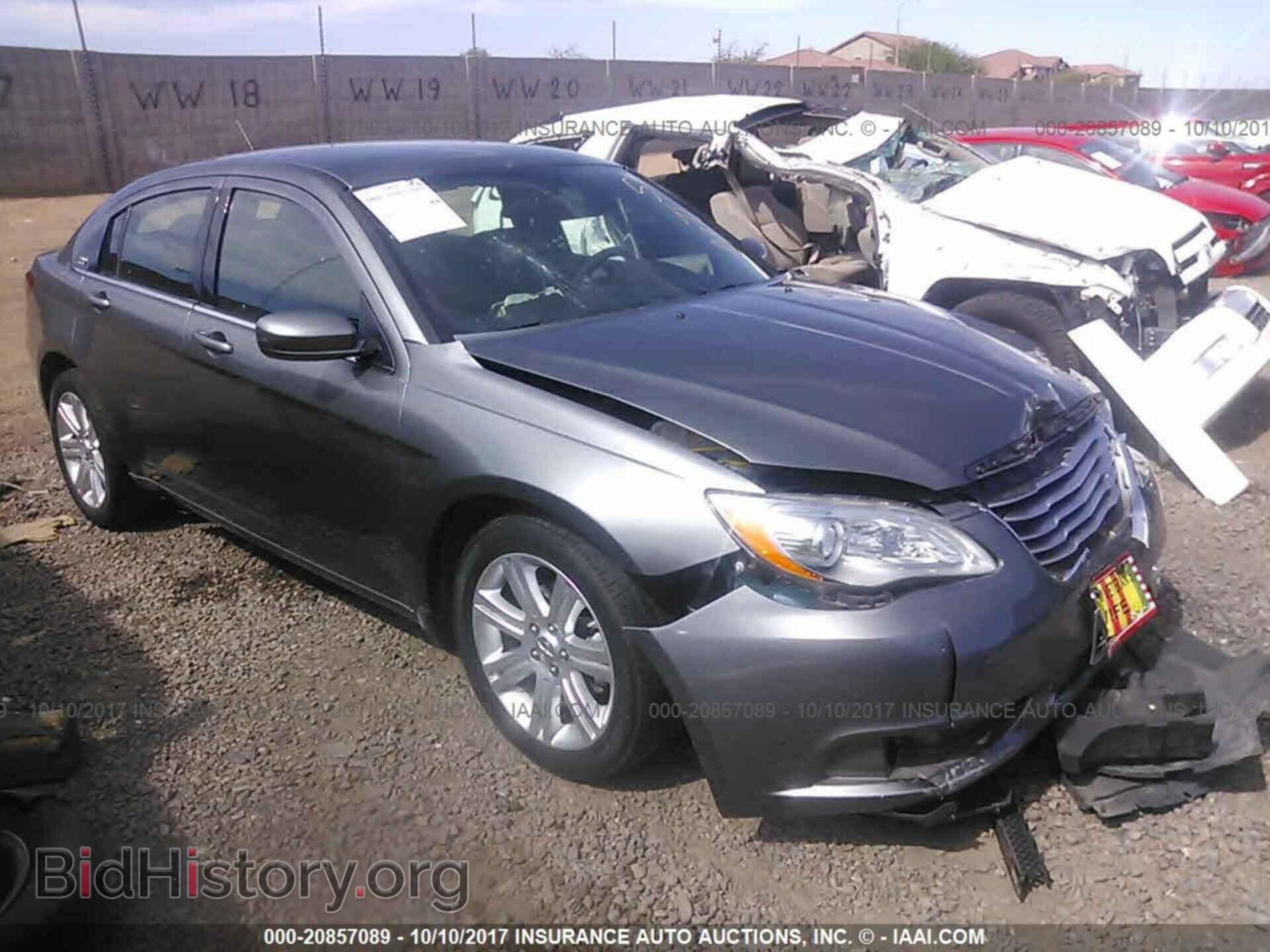Фотография 1C3CCBAB2DN762758 - Chrysler 200 2013