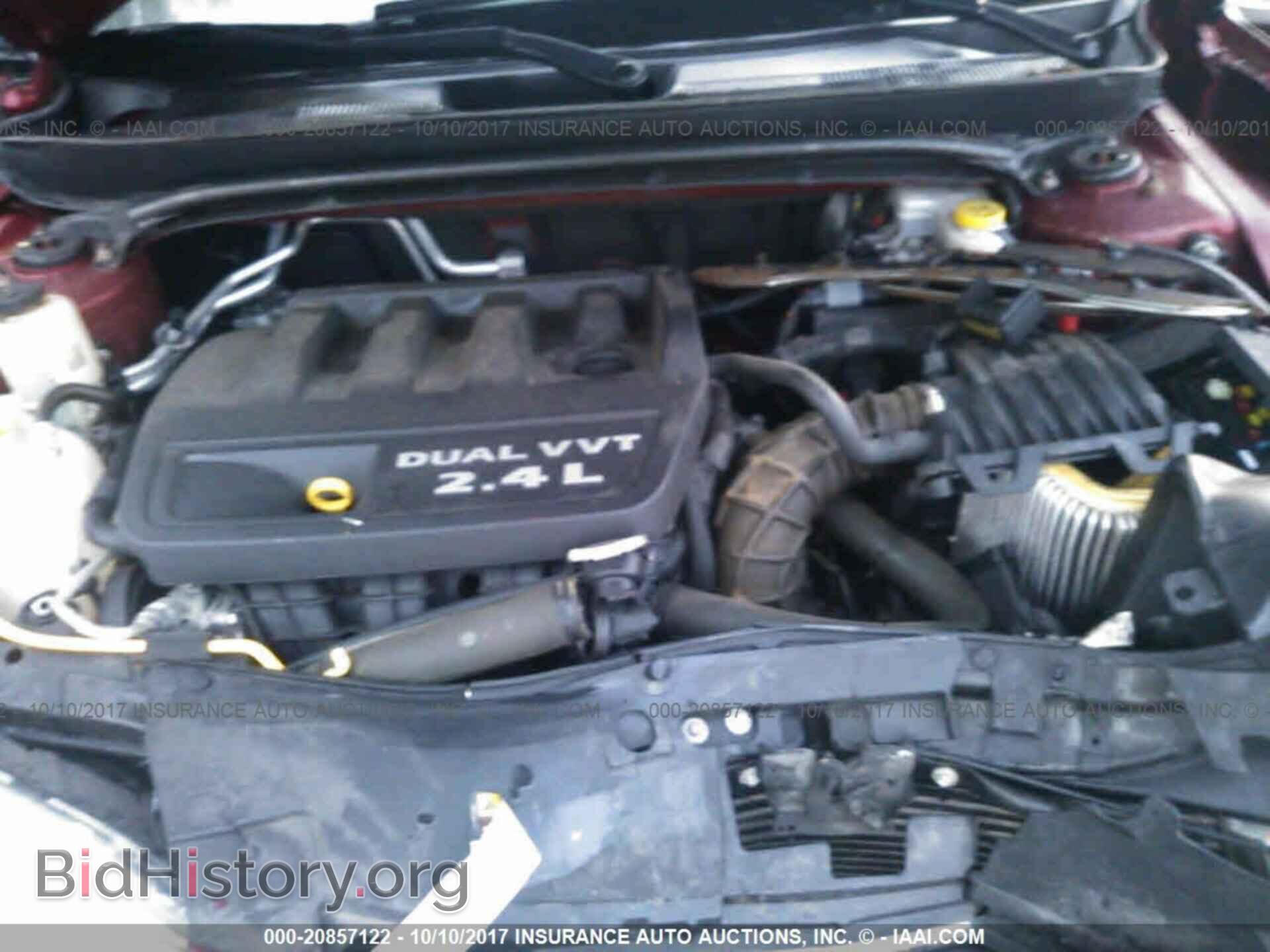 2013 Chrysler 200 - VIN: 1C3CCBBB5DN597836 - Фото 10