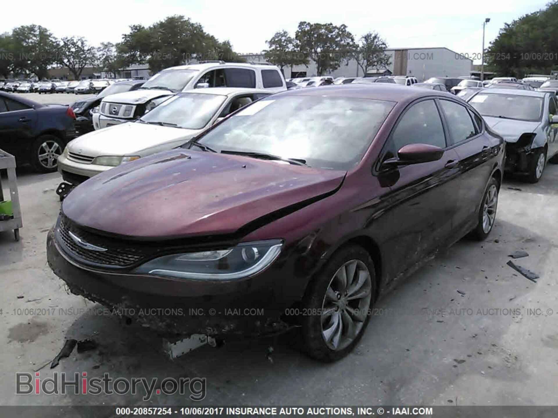2015 Chrysler 200 - VIN: 1C3CCCBB7FN590864 - Фото 2