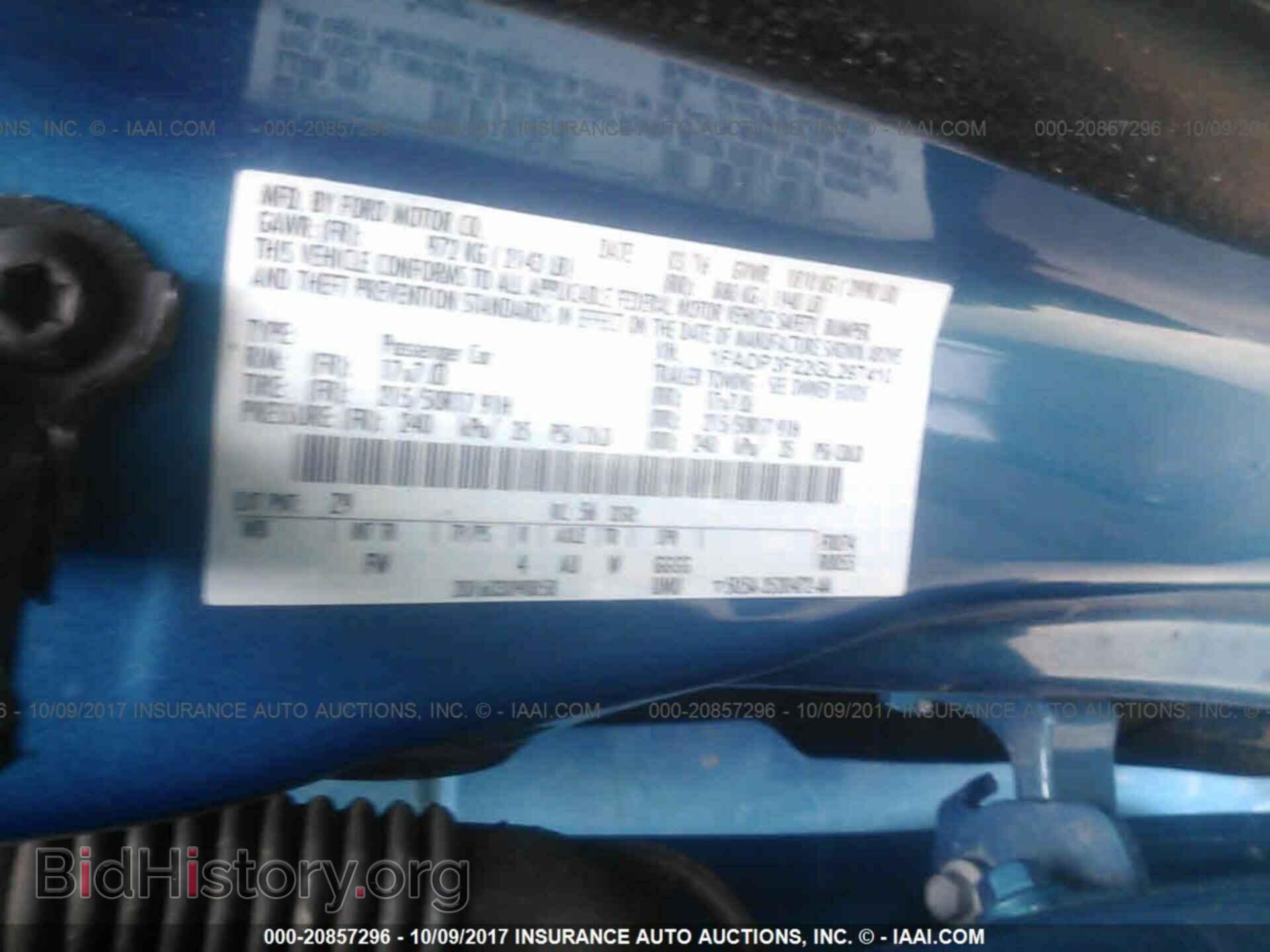 2016 Ford Focus - VIN: 1FADP3F22GL297410 - Photo 9