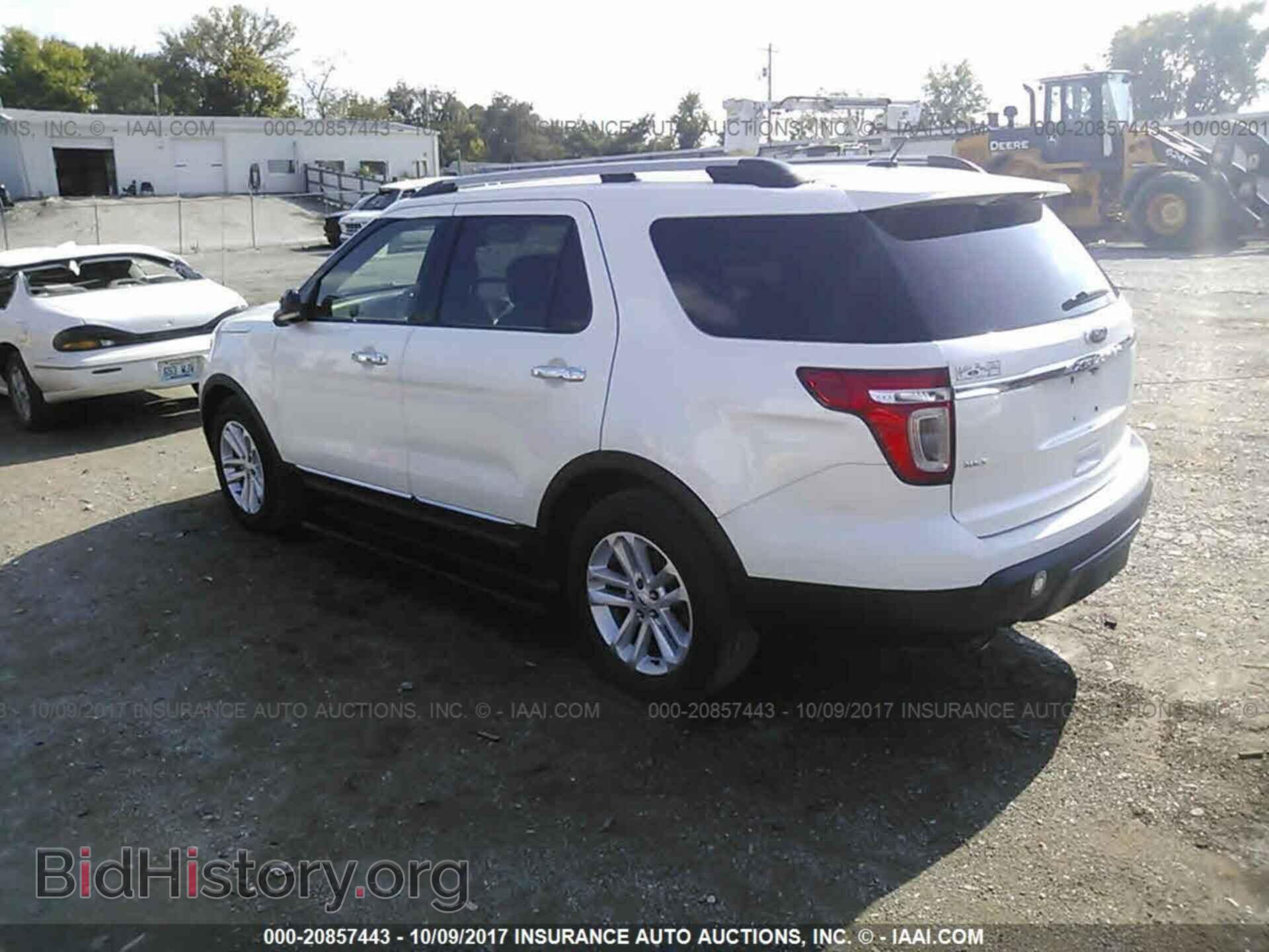 2012 Ford Explorer - VIN: 1FMHK7D82CGA20151 - Фото 3