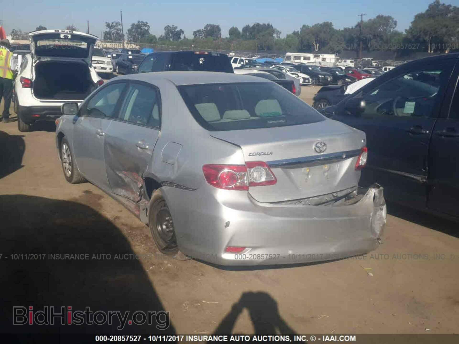 2013 Toyota Corolla - VIN: 2T1BU4EE8DC955178 - Фото 3