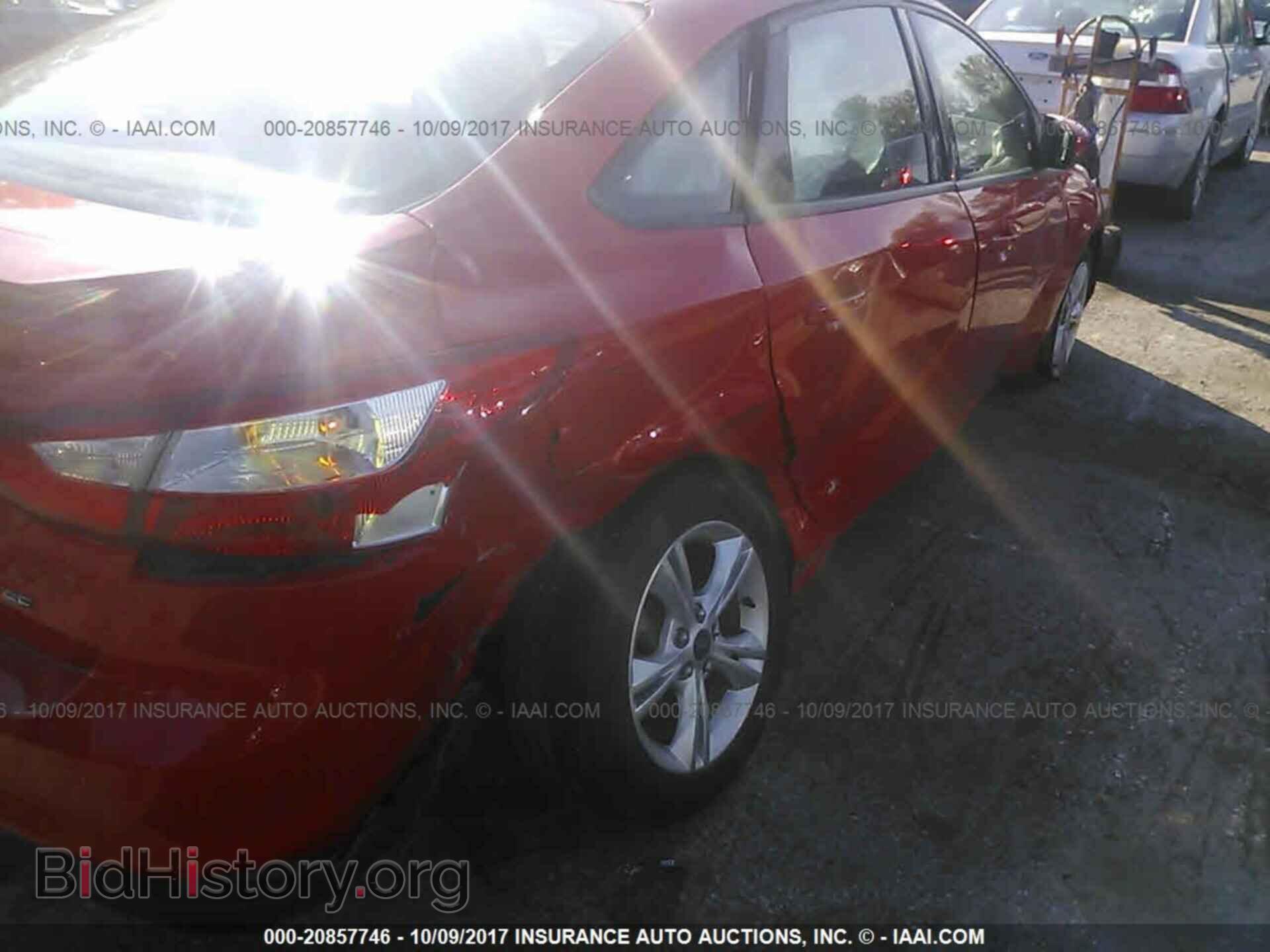 2012 Ford Focus - VIN: 1FAHP3F24CL243778 - Photo 6