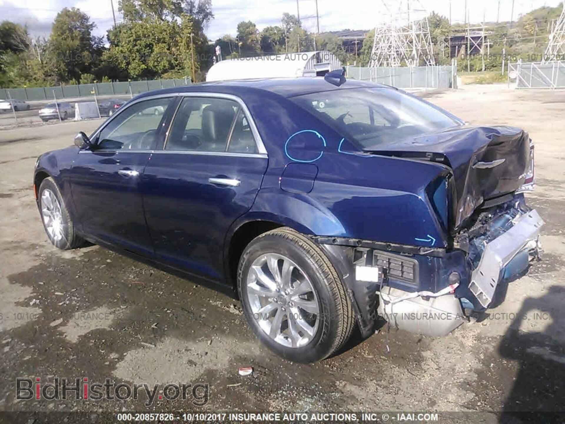 2015 Chrysler 300c - VIN: 2C3CCASG1FH877089 - Фото 3