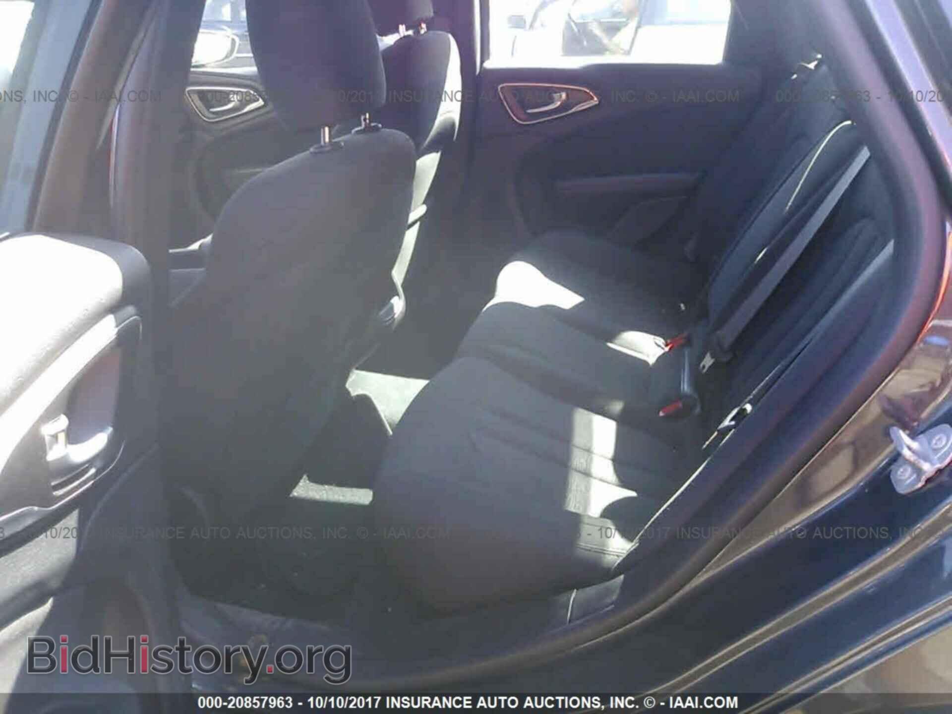 2016 Chrysler 200 - VIN: 1C3CCCAB7GN103147 - Photo 8