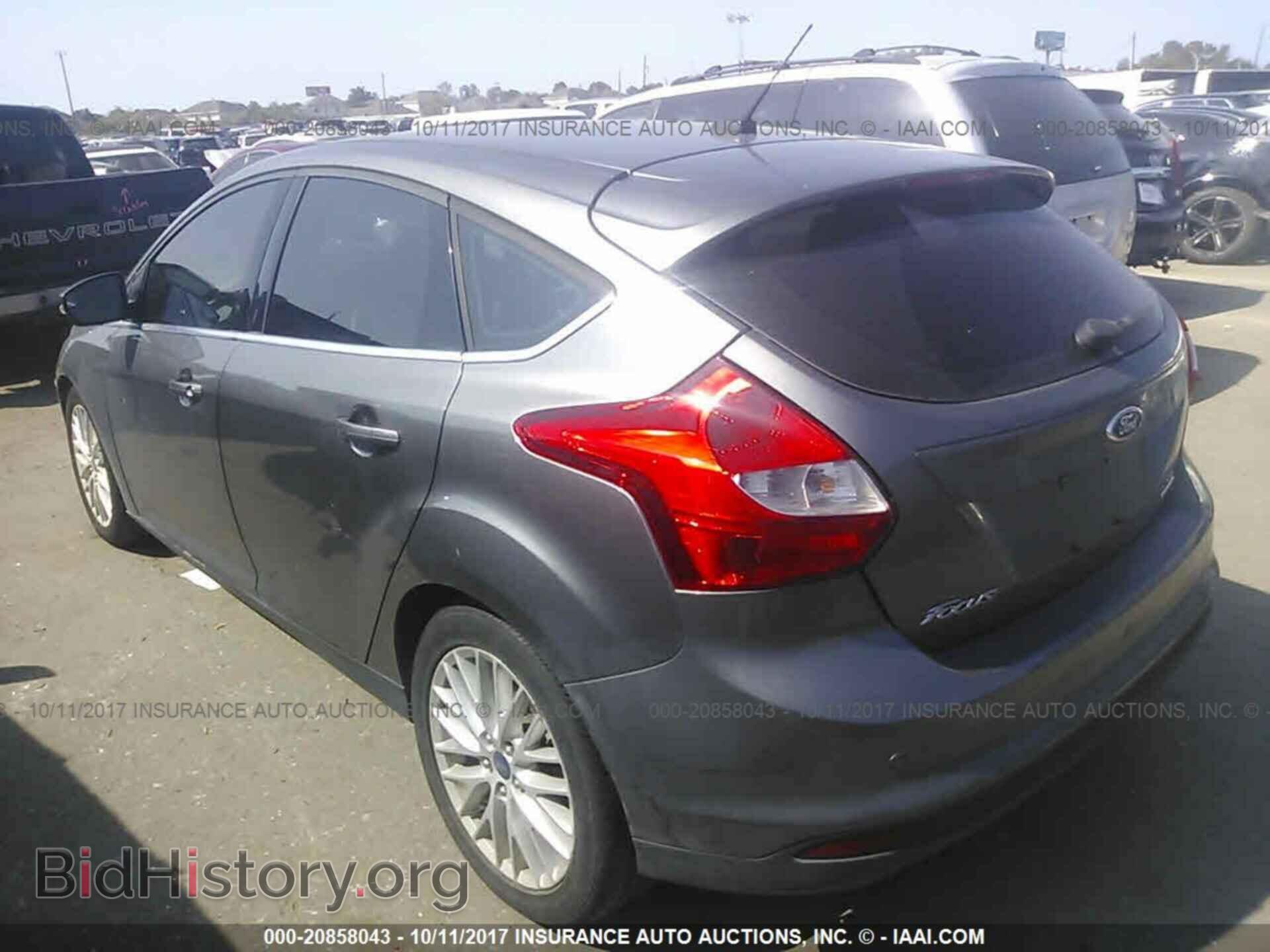 2012 Ford Focus - VIN: 1FAHP3M23CL476005 - Photo 3