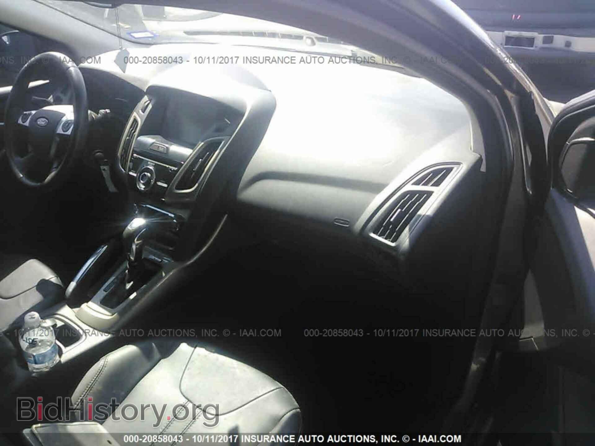 2012 Ford Focus - VIN: 1FAHP3M23CL476005 - Photo 5