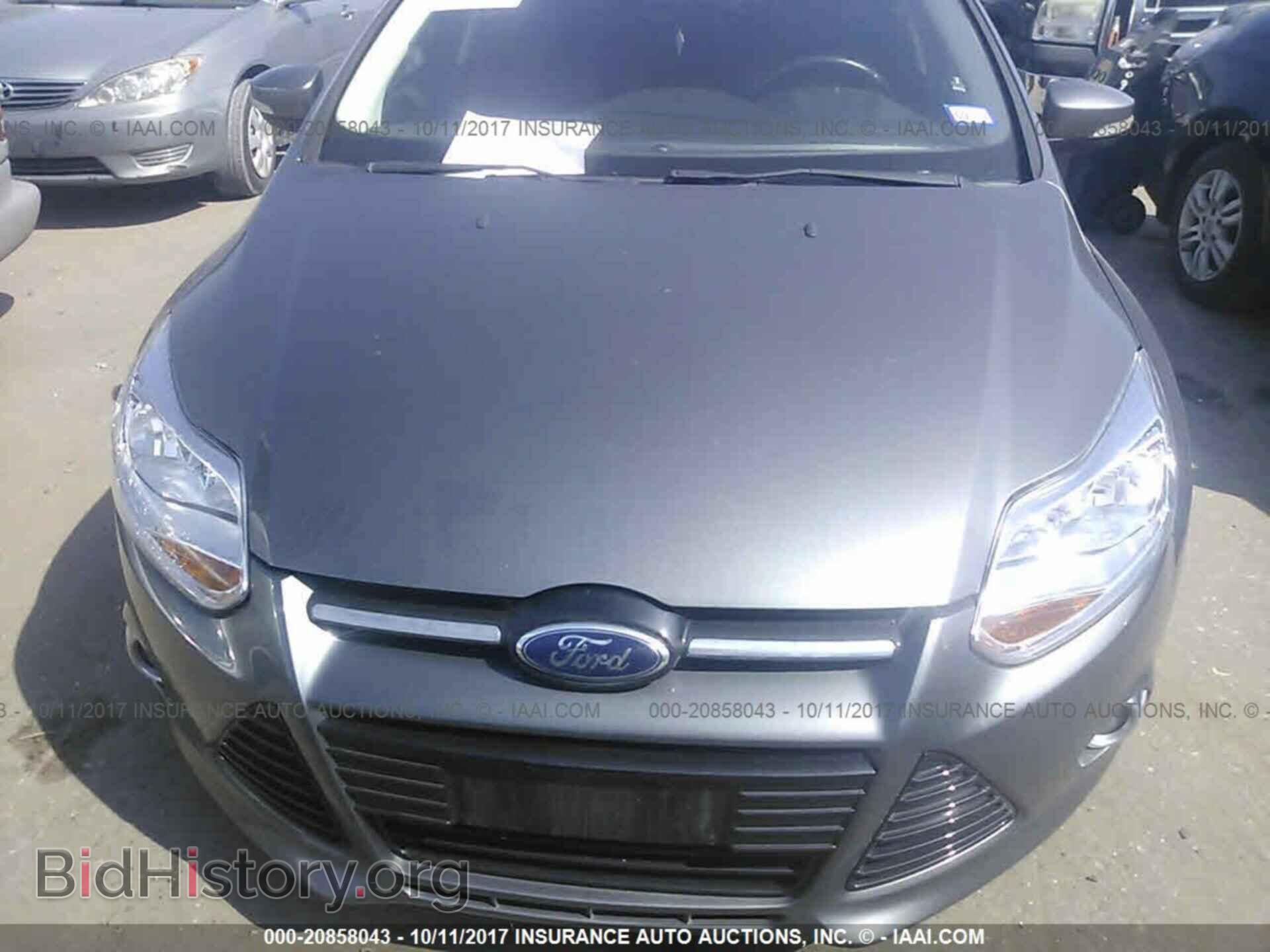 2012 Ford Focus - VIN: 1FAHP3M23CL476005 - Photo 6