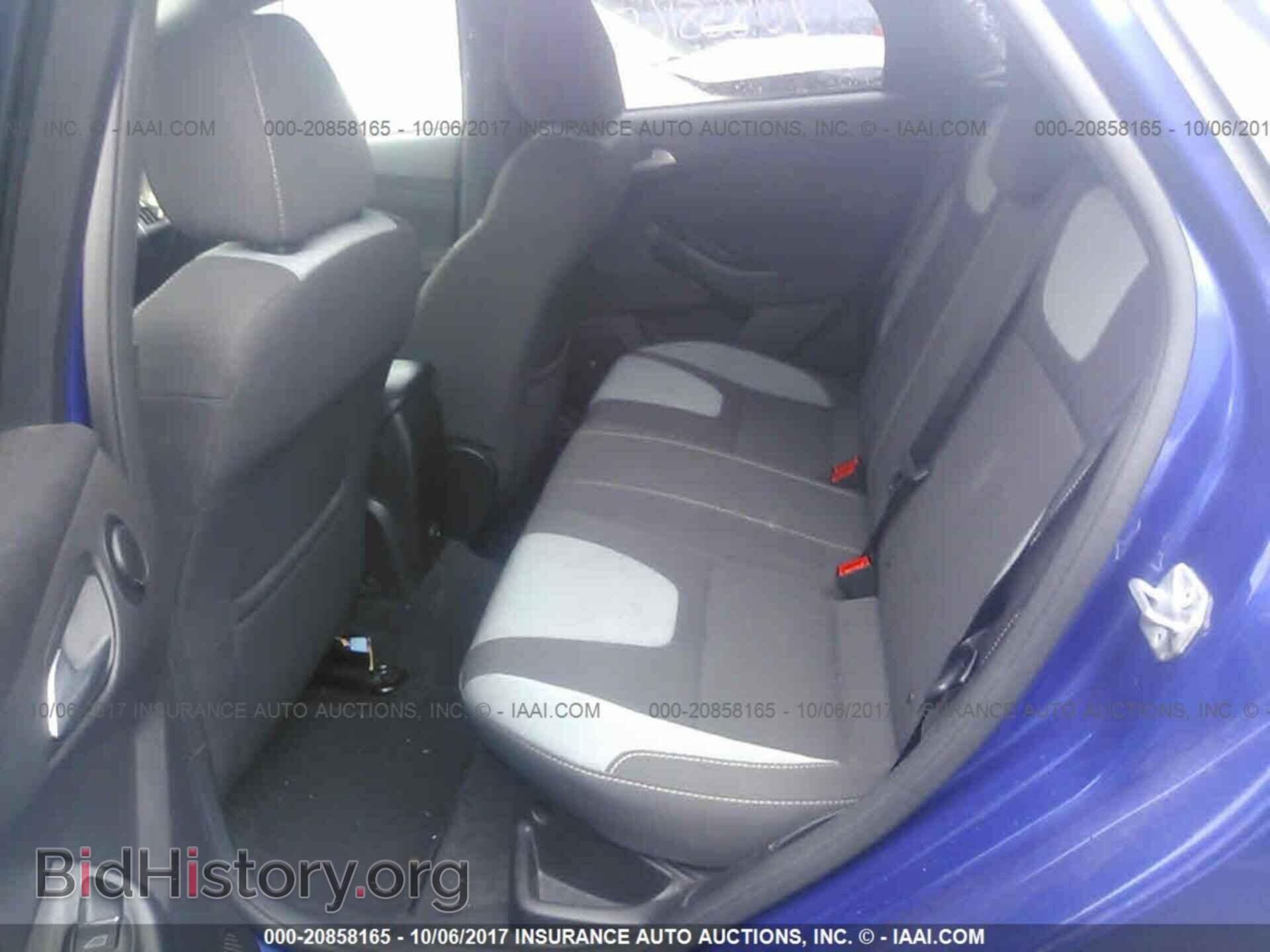 2014 Ford Focus - VIN: 1FADP3L92EL164502 - Photo 8