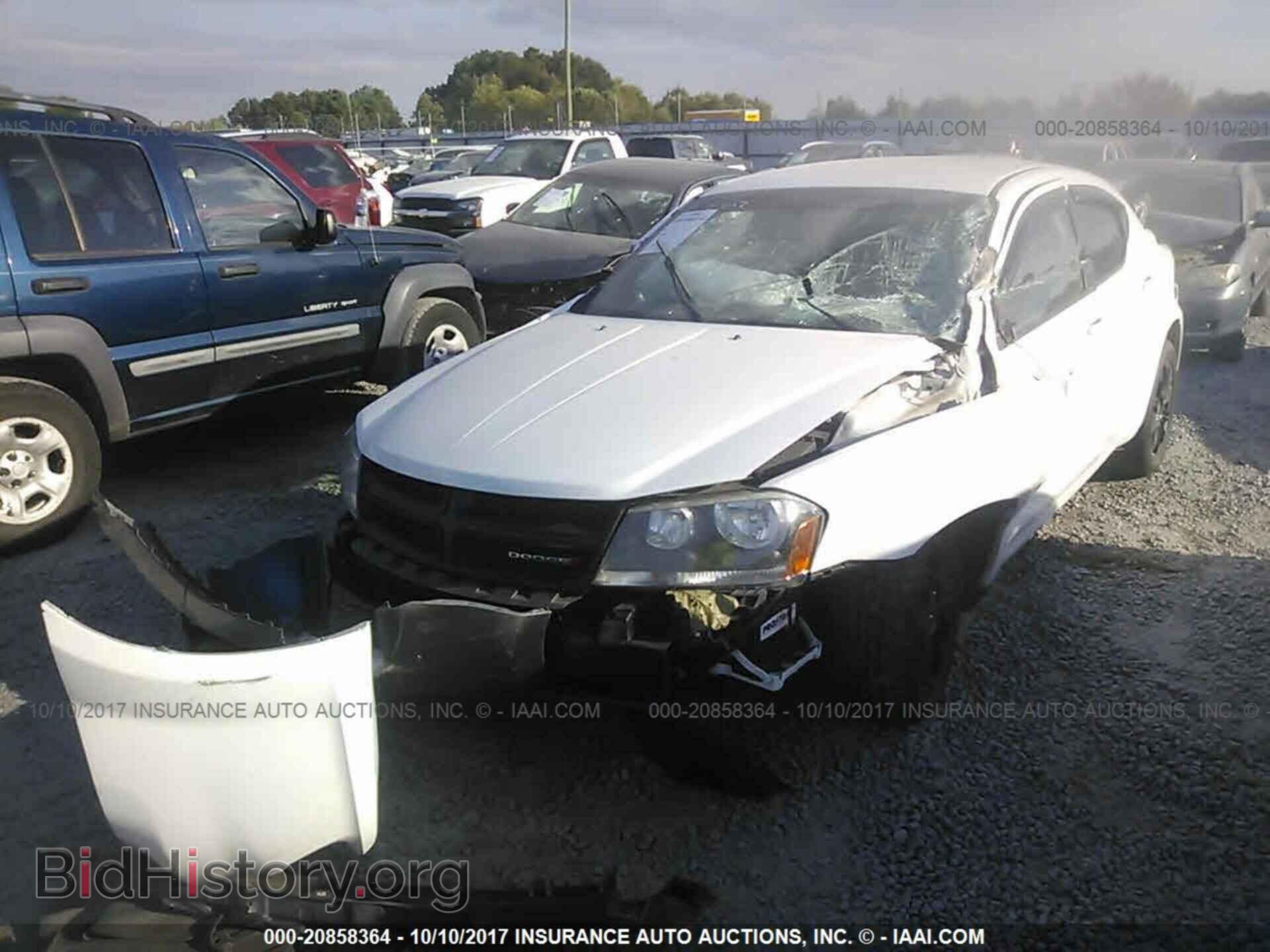 2013 Dodge Avenger - VIN: 1C3CDZAB4DN677412 - Photo 2