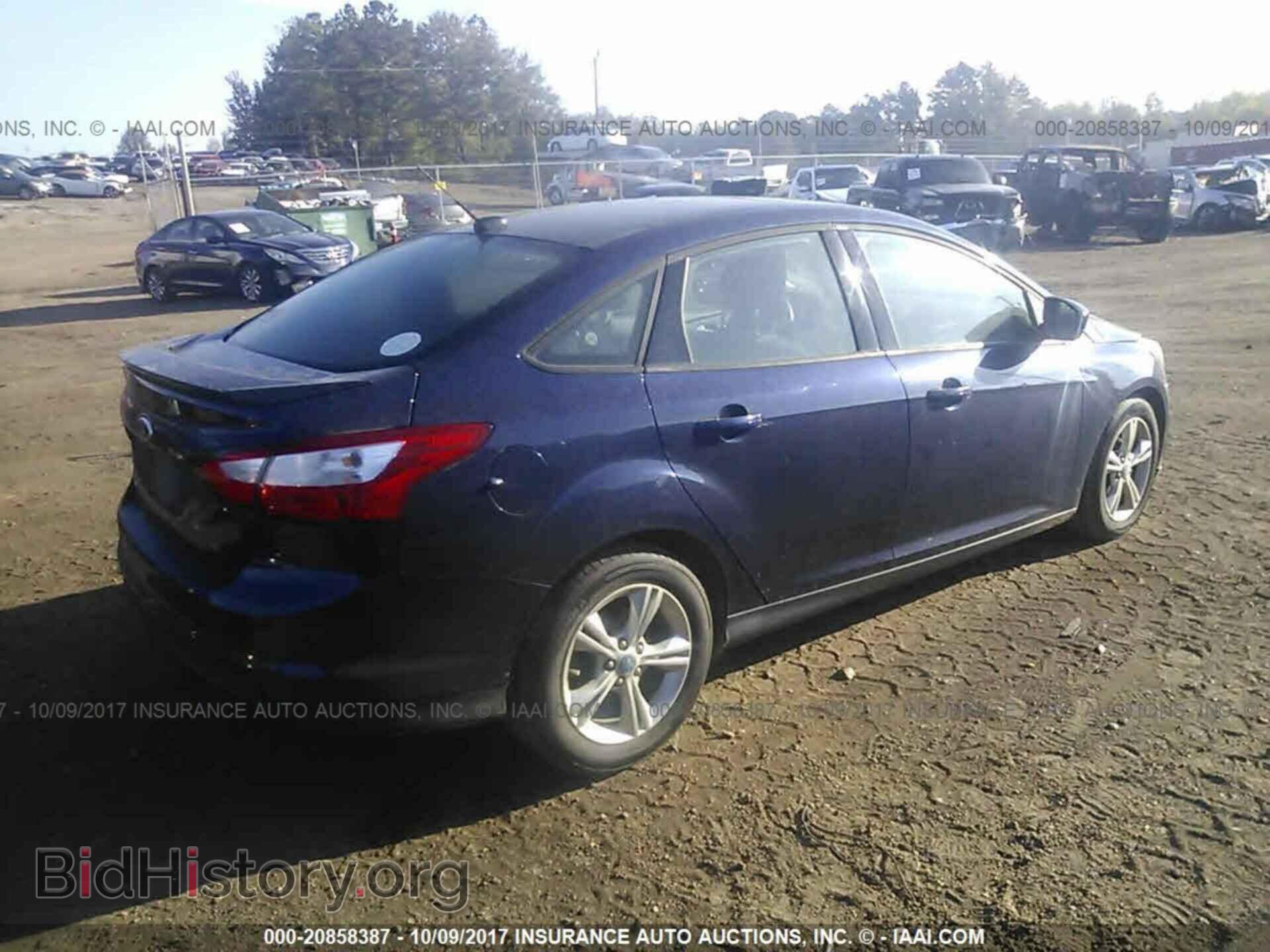 2012 Ford Focus - VIN: 1FAHP3F26CL126154 - Фото 4