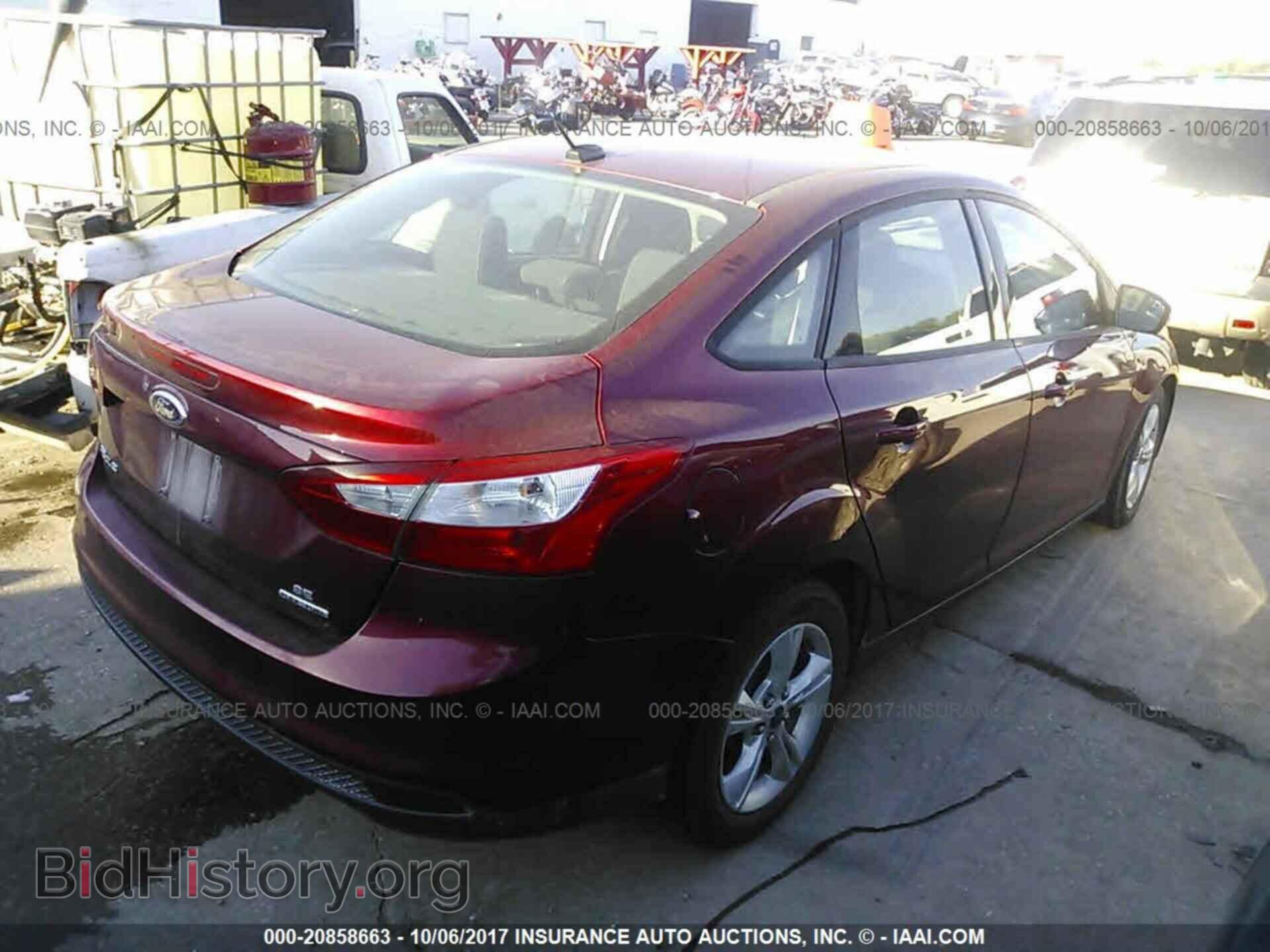 2013 Ford Focus - VIN: 1FADP3F26DL157596 - Photo 4