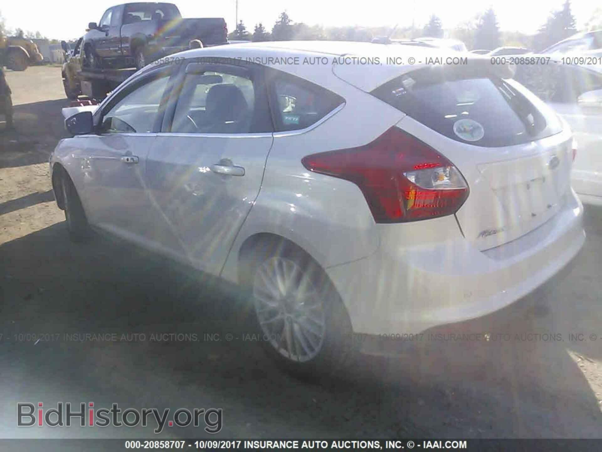 2014 Ford Focus - VIN: 1FADP3N29EL190403 - Photo 3