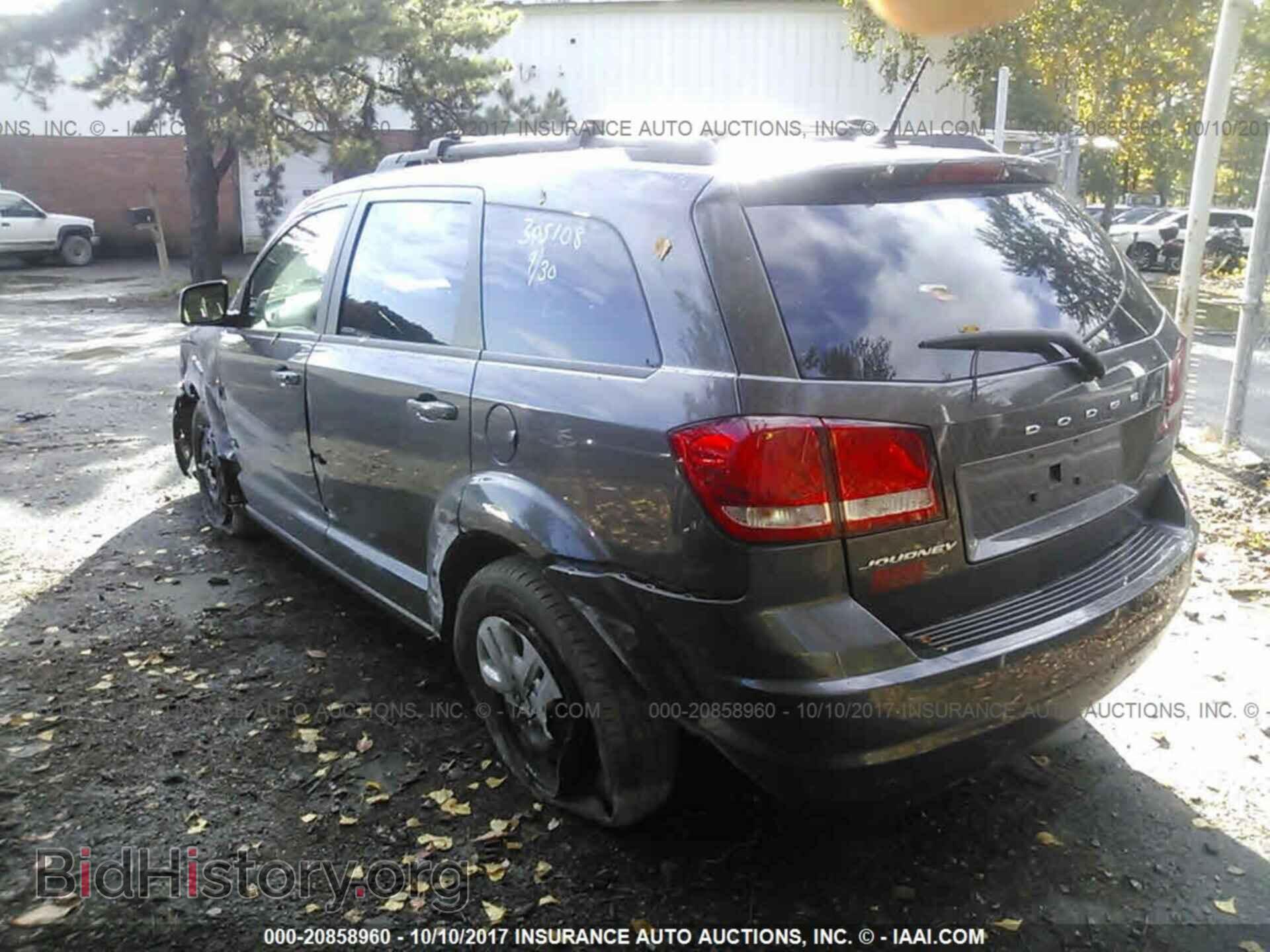 2015 Dodge Journey - VIN: 3C4PDCAB5FT618186 - Photo 3