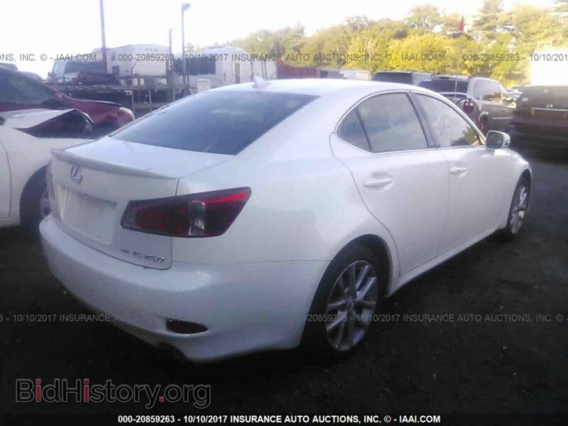 2011 Lexus IS (VIN JTHCF5C26B2034987) — photo 4 of 10