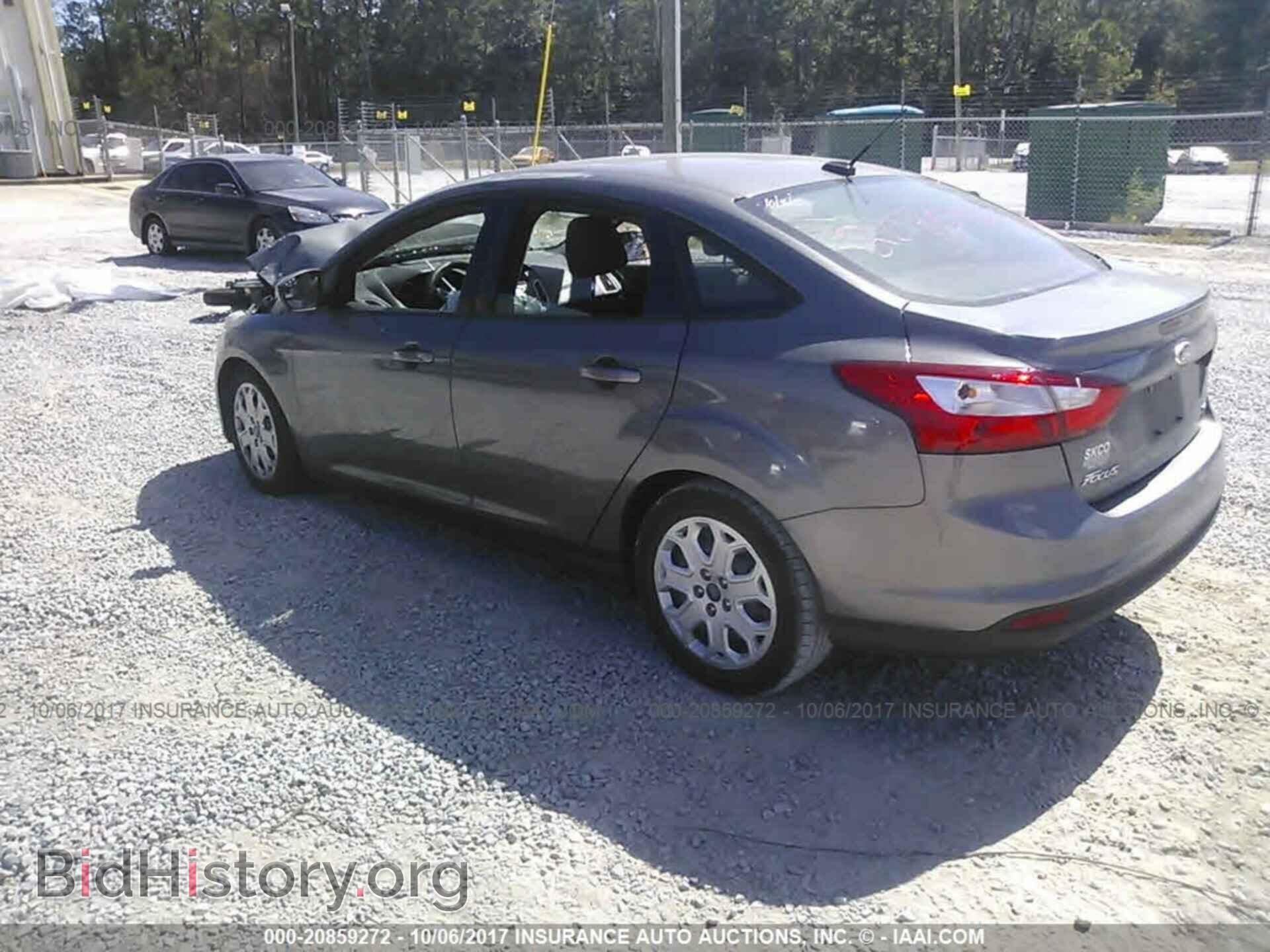 2012 Ford Focus - VIN: 1FAHP3F27CL201525 - Photo 3