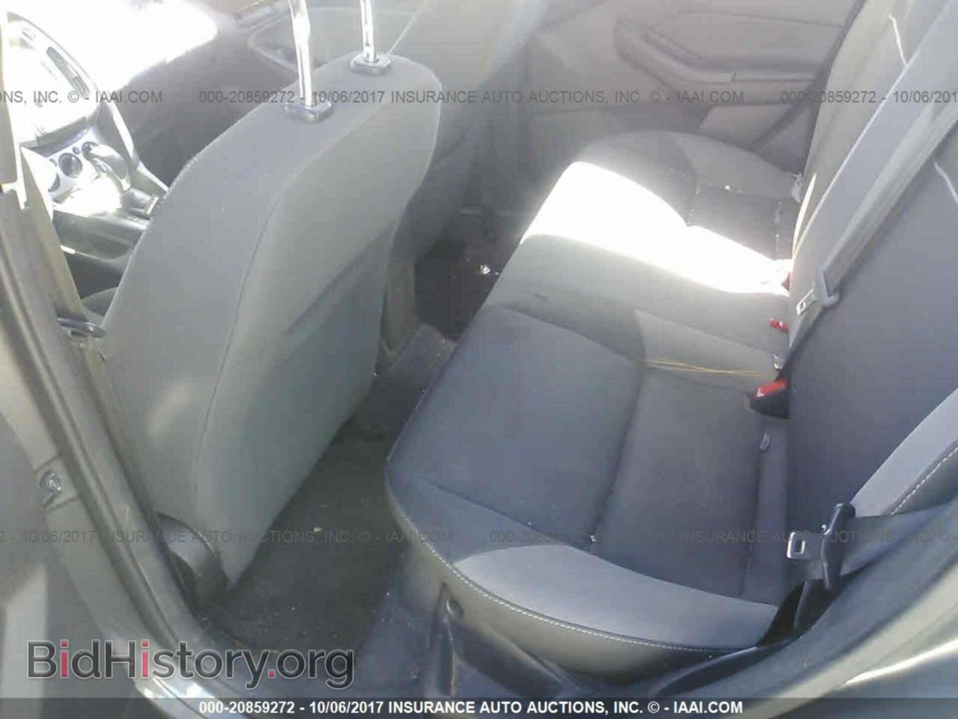 2012 Ford Focus - VIN: 1FAHP3F27CL201525 - Photo 8