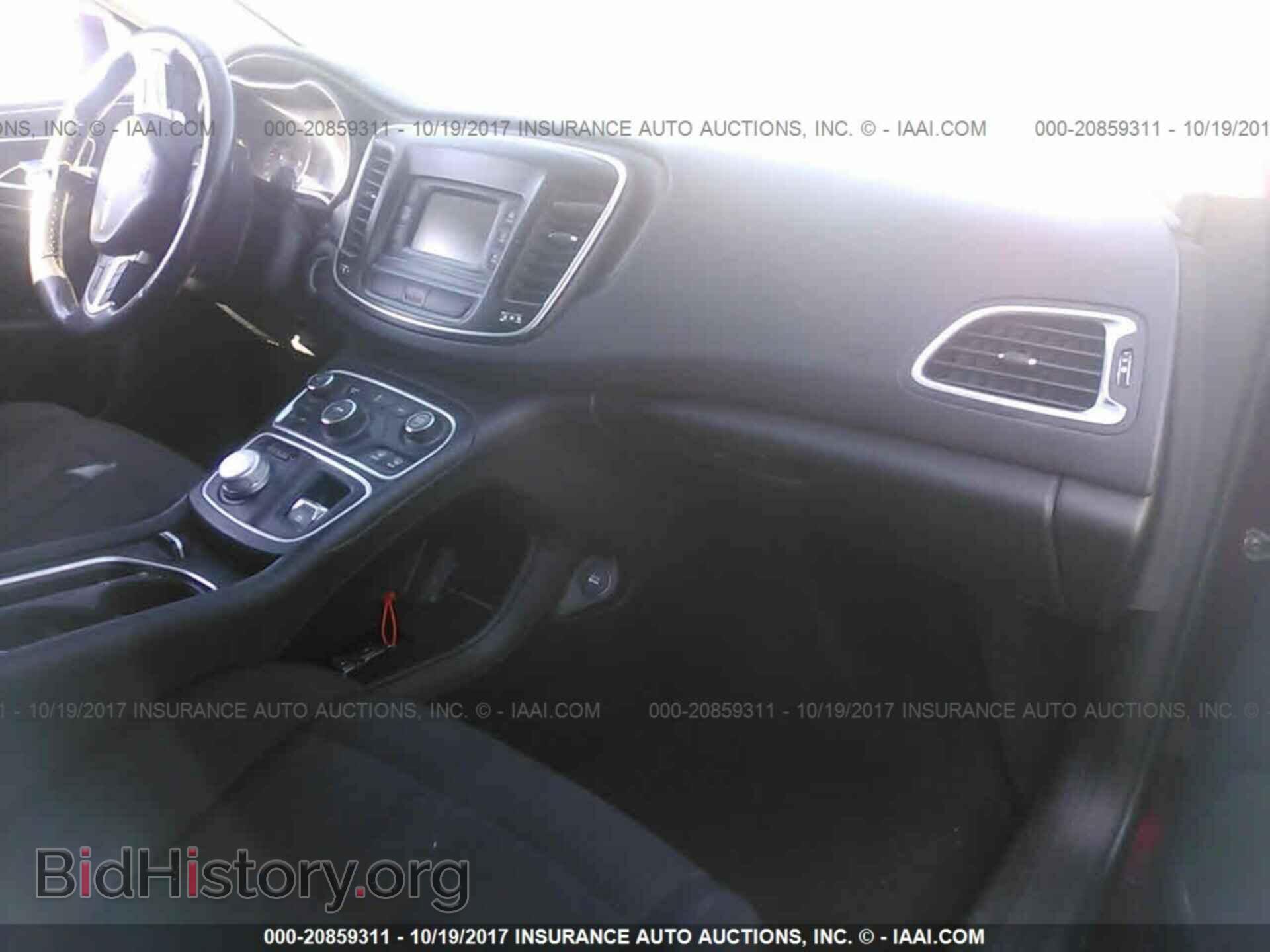 2015 Chrysler 200 - VIN: 1C3CCCAB5FN641666 - Фото 5
