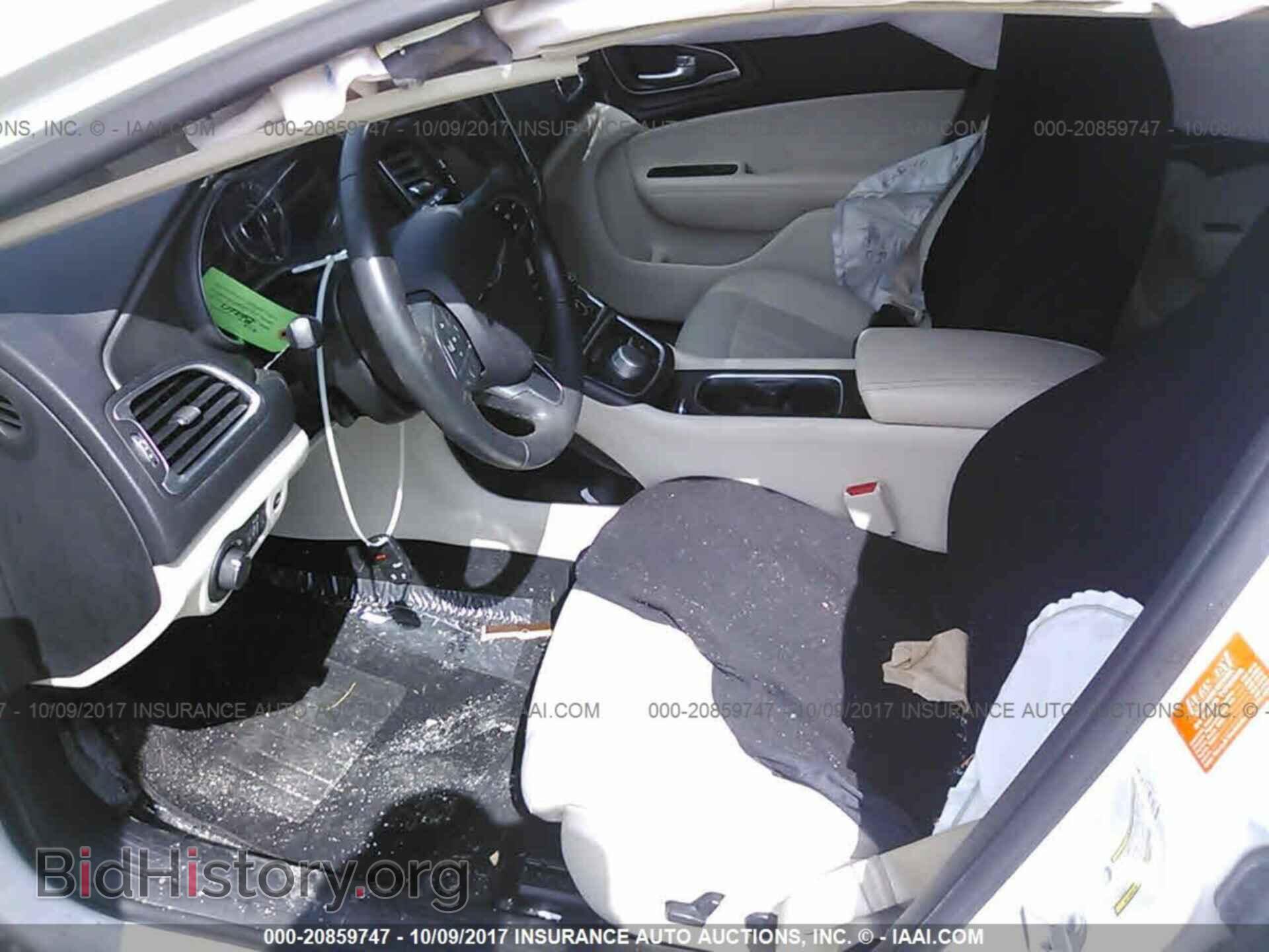 2016 Chrysler 200 - VIN: 1C3CCCAB4GN126319 - Фото 5