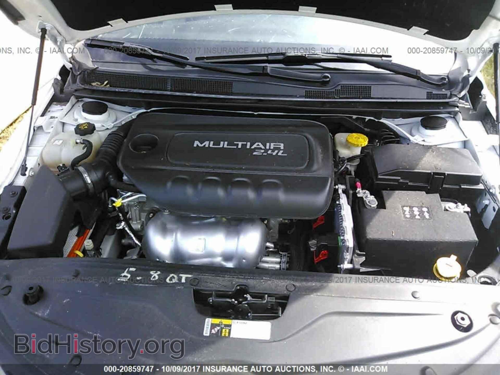 2016 Chrysler 200 - VIN: 1C3CCCAB4GN126319 - Фото 10