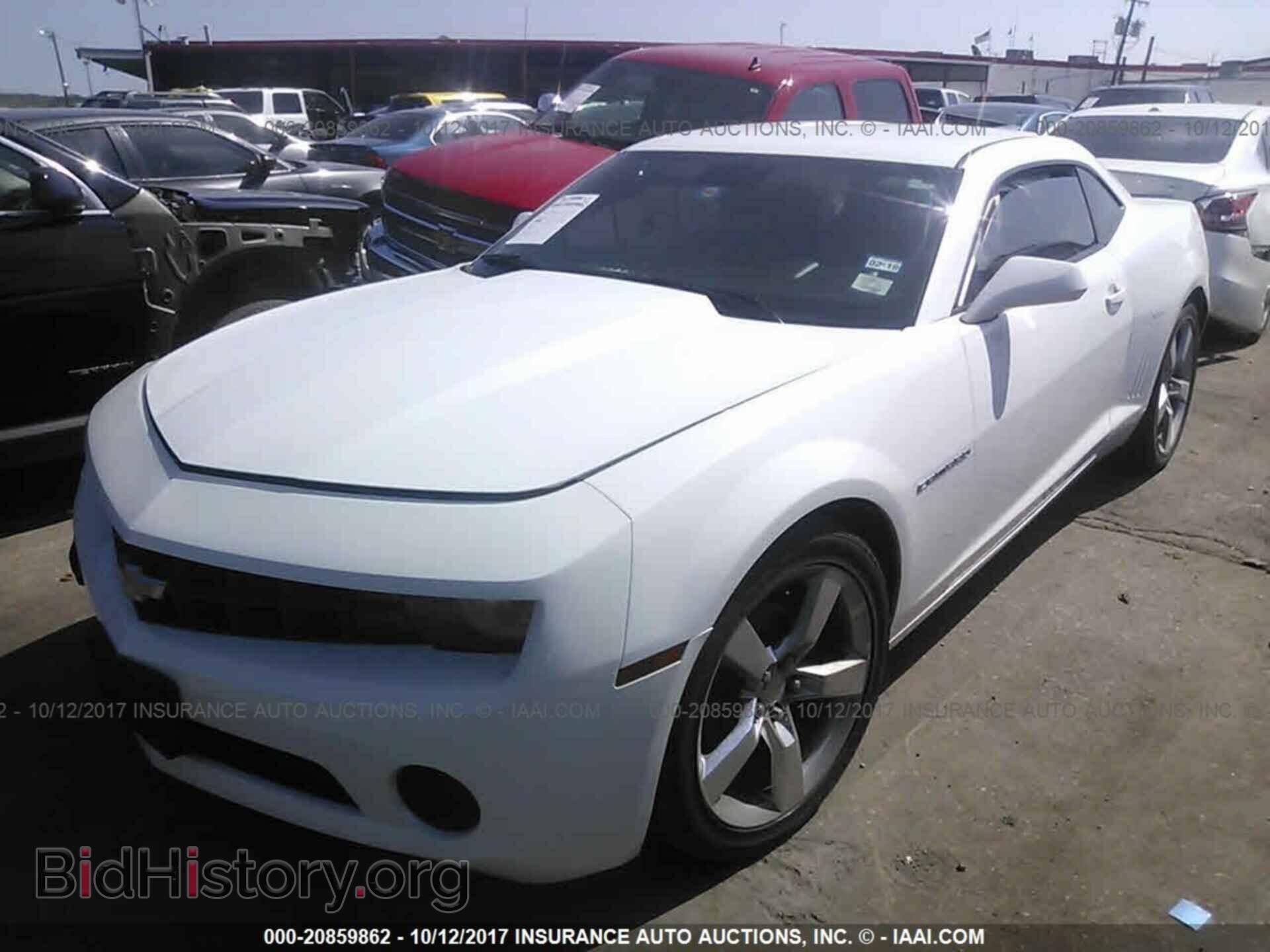2011 Chevrolet Camaro - VIN: 2G1FA1ED6B9140323 - Фото 2