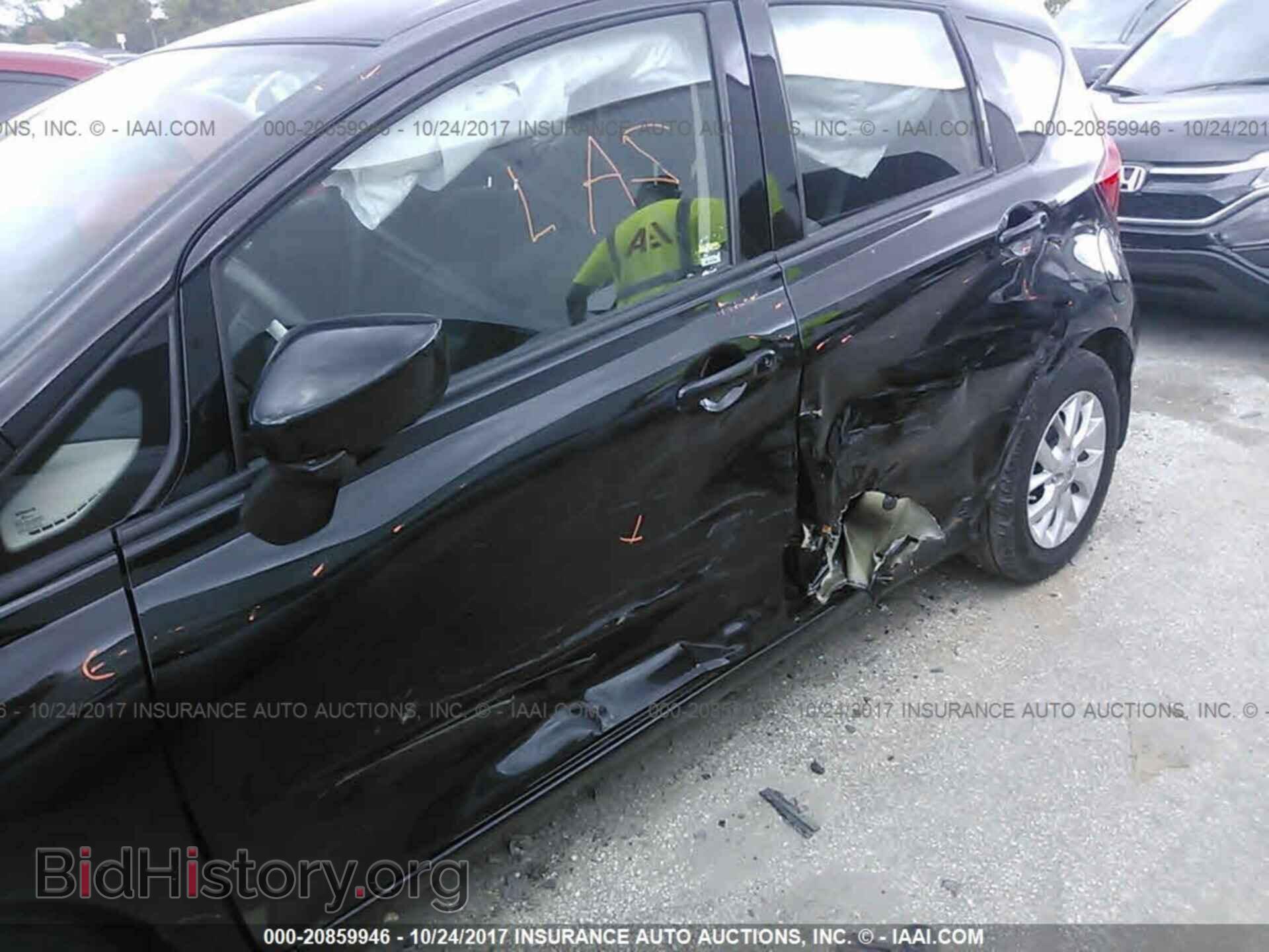 2016 Nissan Versa note - VIN: 3N1CE2CP4GL400372 - Фото 6