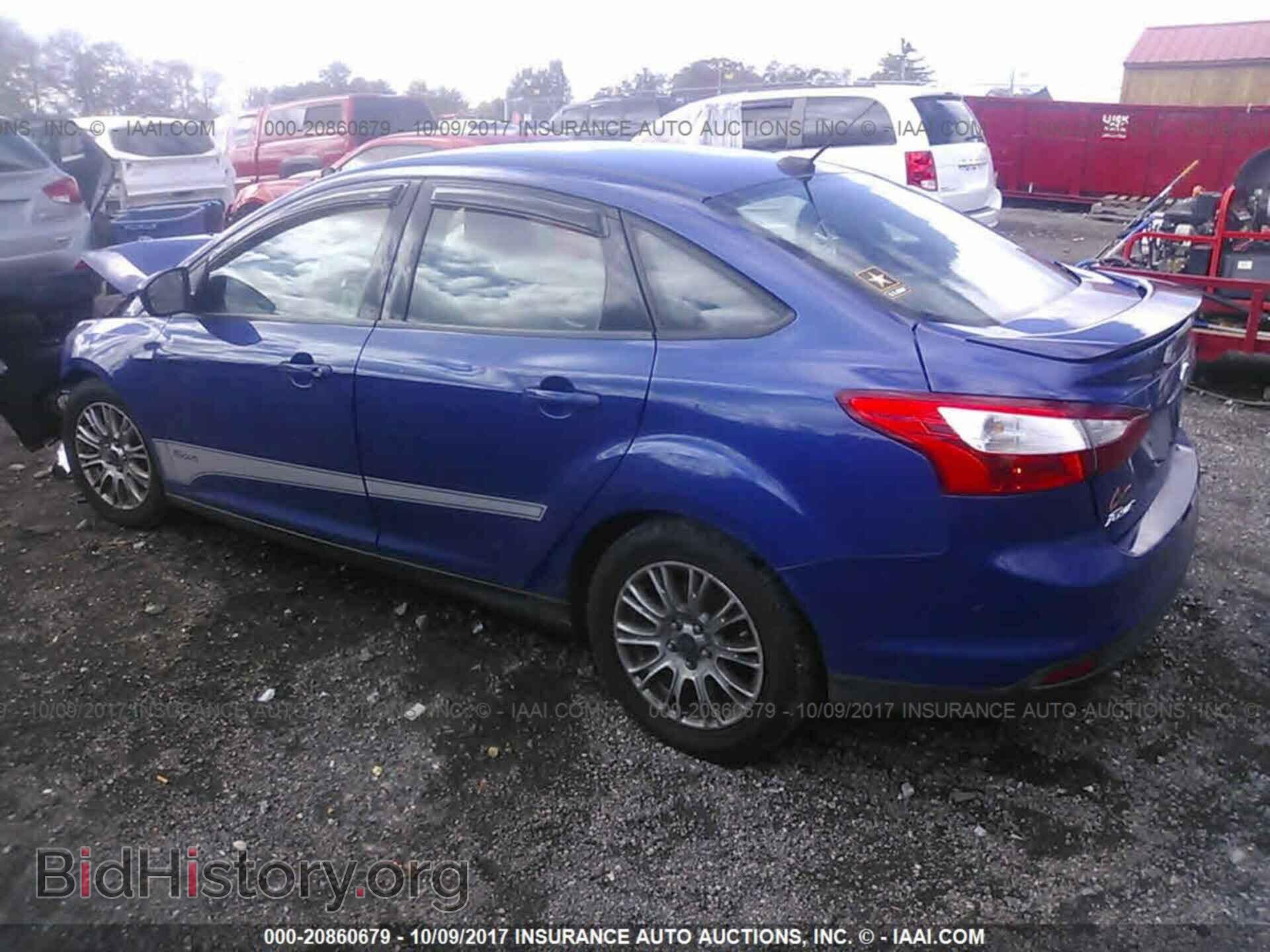 2012 Ford Focus - VIN: 1FAHP3F21CL342400 - Фото 3